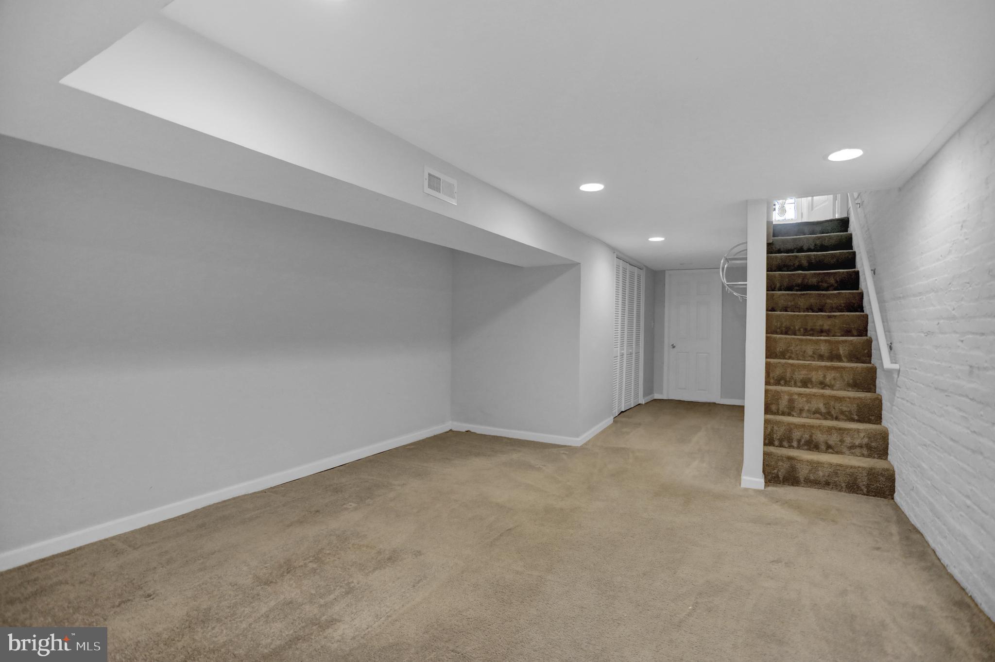 WAVERLY - Residential