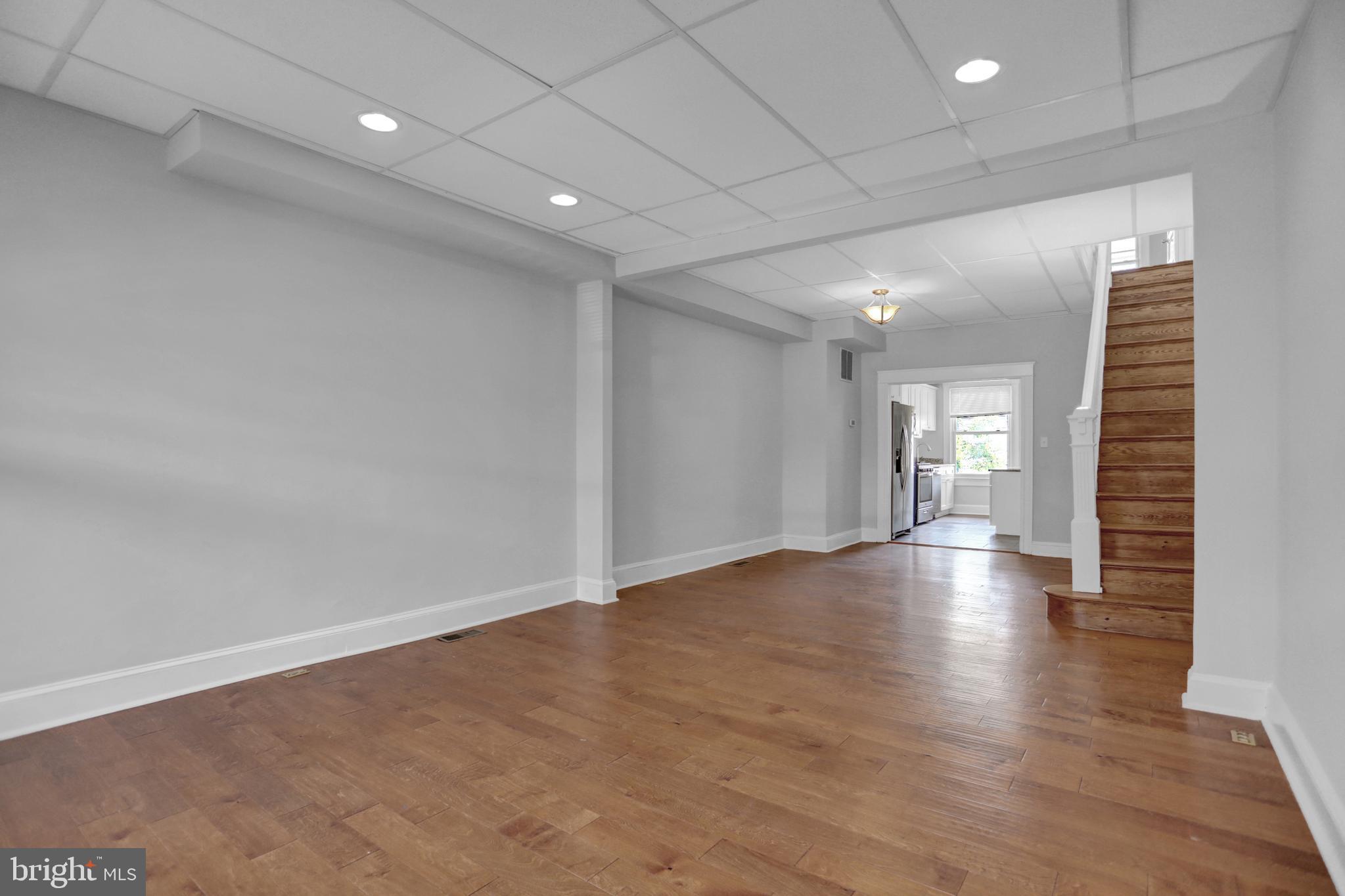 WAVERLY - Residential