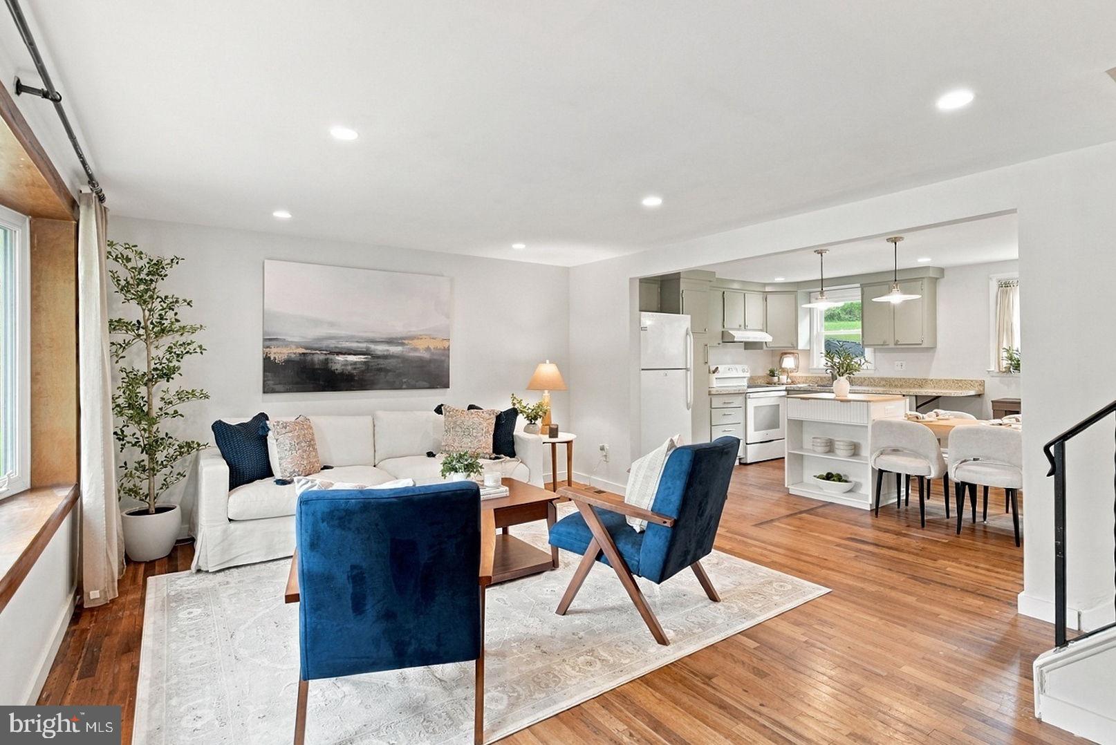 1412 MANORWOOD DRIVE