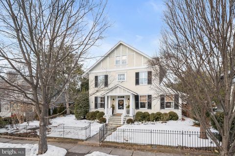 3753 OLIVER STREET NW WASHINGTON DC 20015