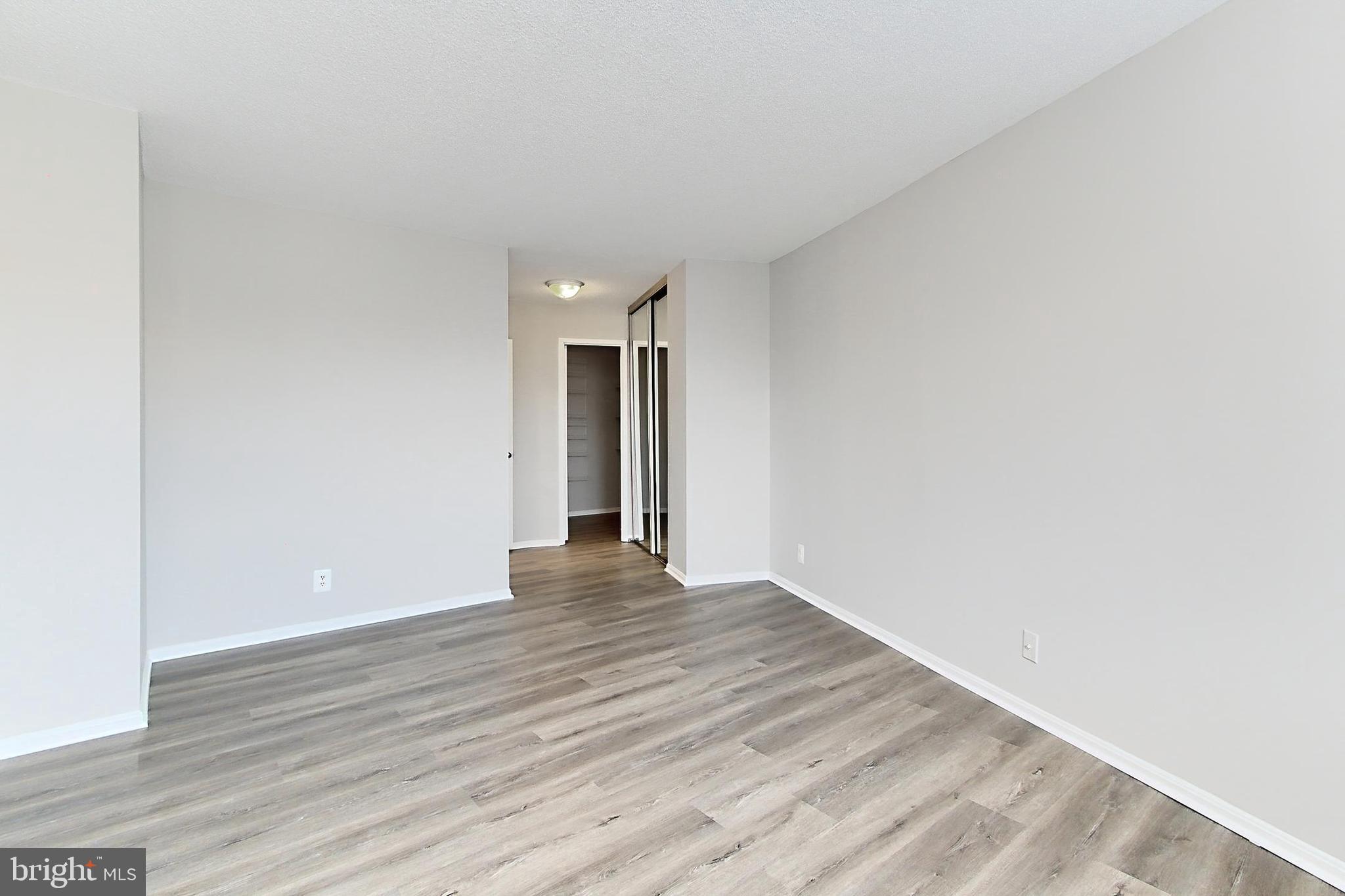 WATERGATE AT LANDMARK - Residential