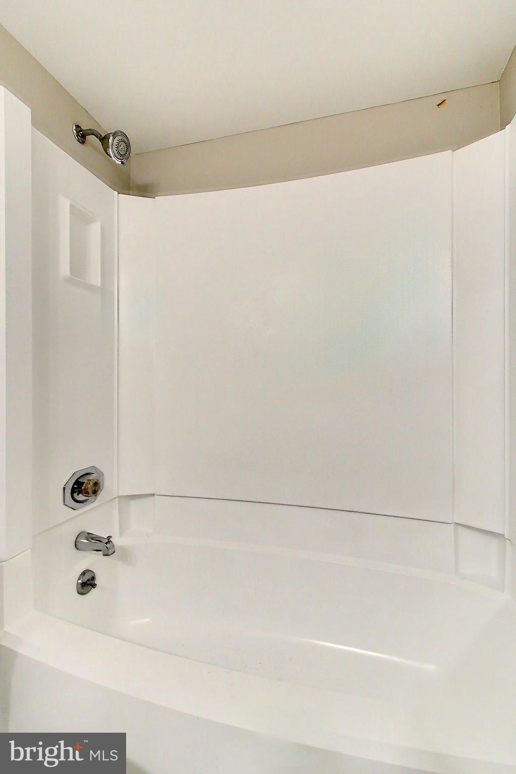 WATERGATE AT LANDMARK - Residential