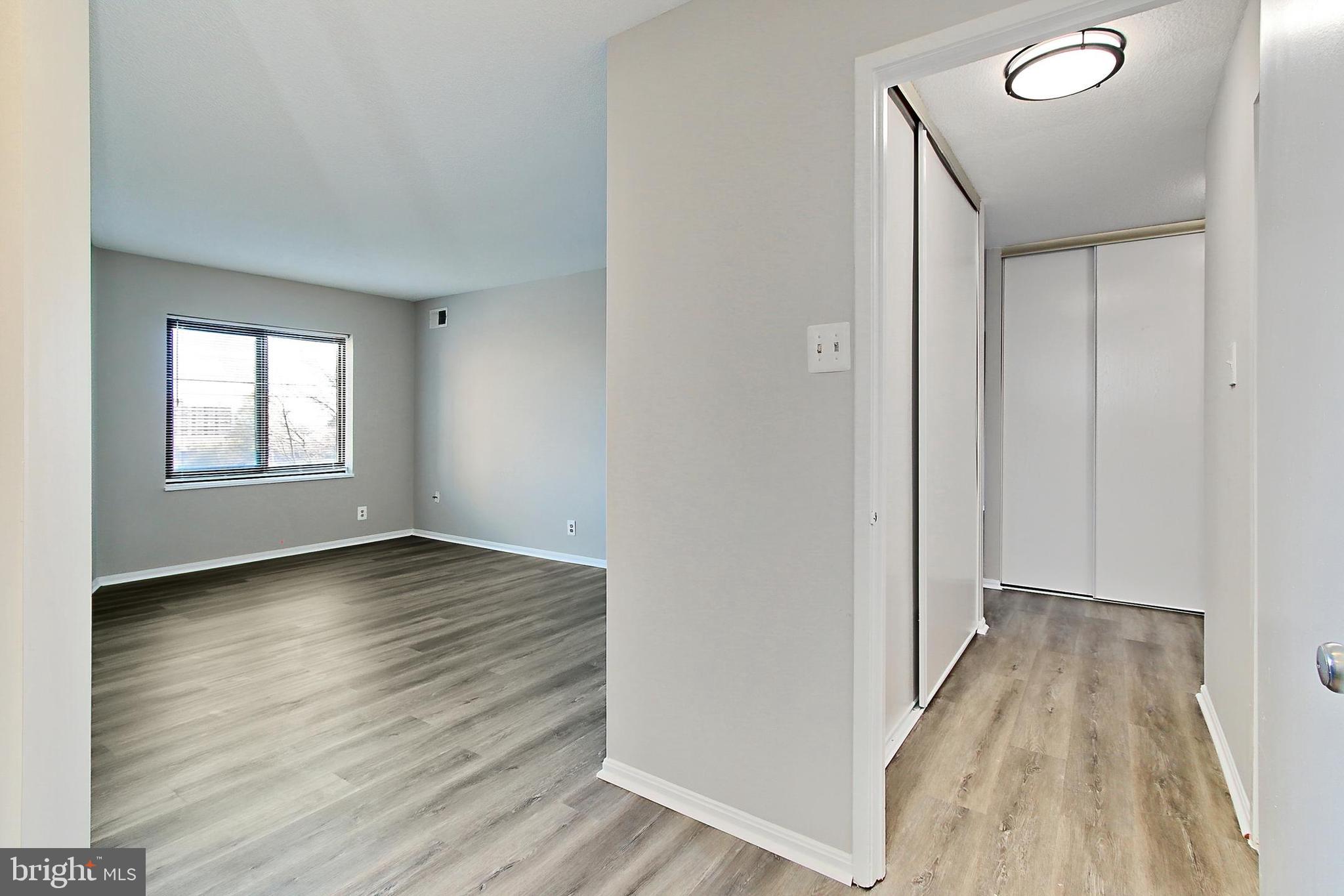 WATERGATE AT LANDMARK - Residential