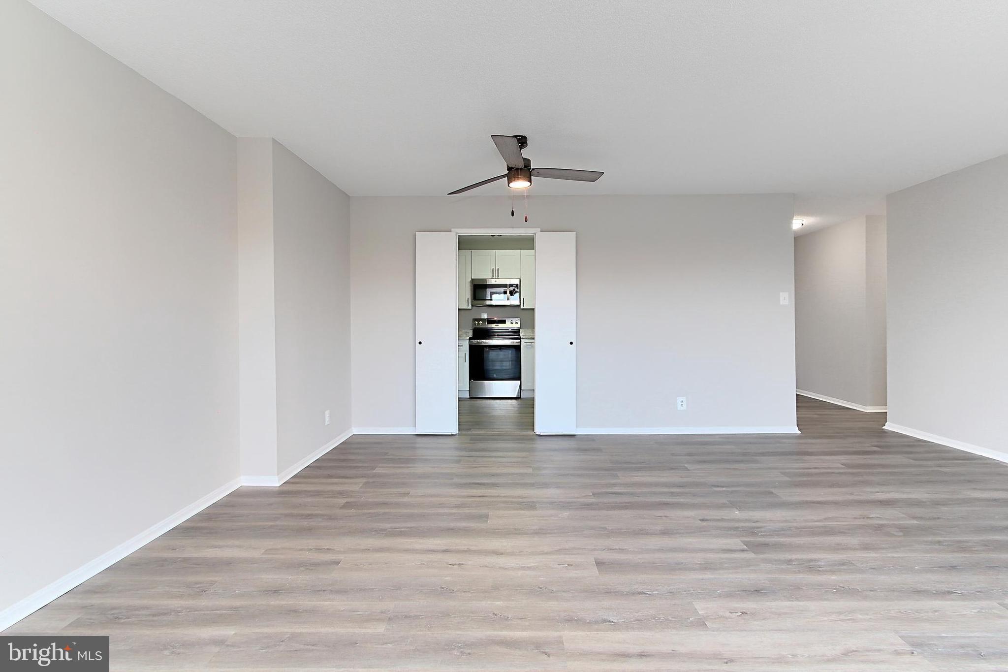 WATERGATE AT LANDMARK - Residential