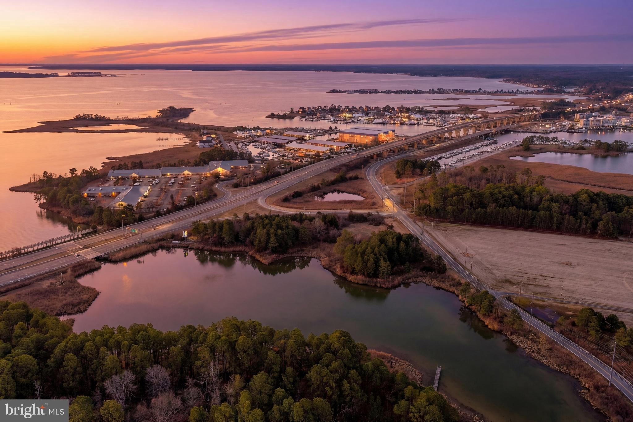 DUNDEE HARBOR - Residential
