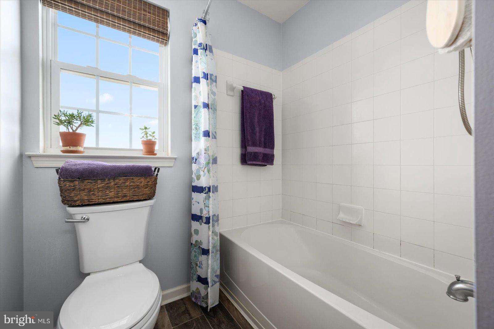 CEDAR COMMONS - Residential