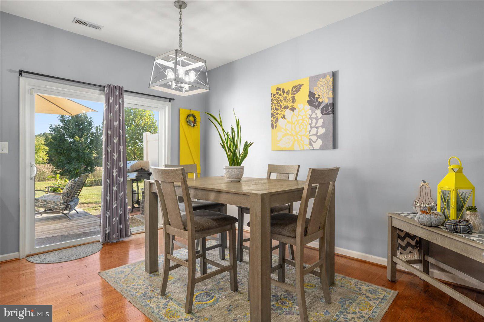 CEDAR COMMONS - Residential