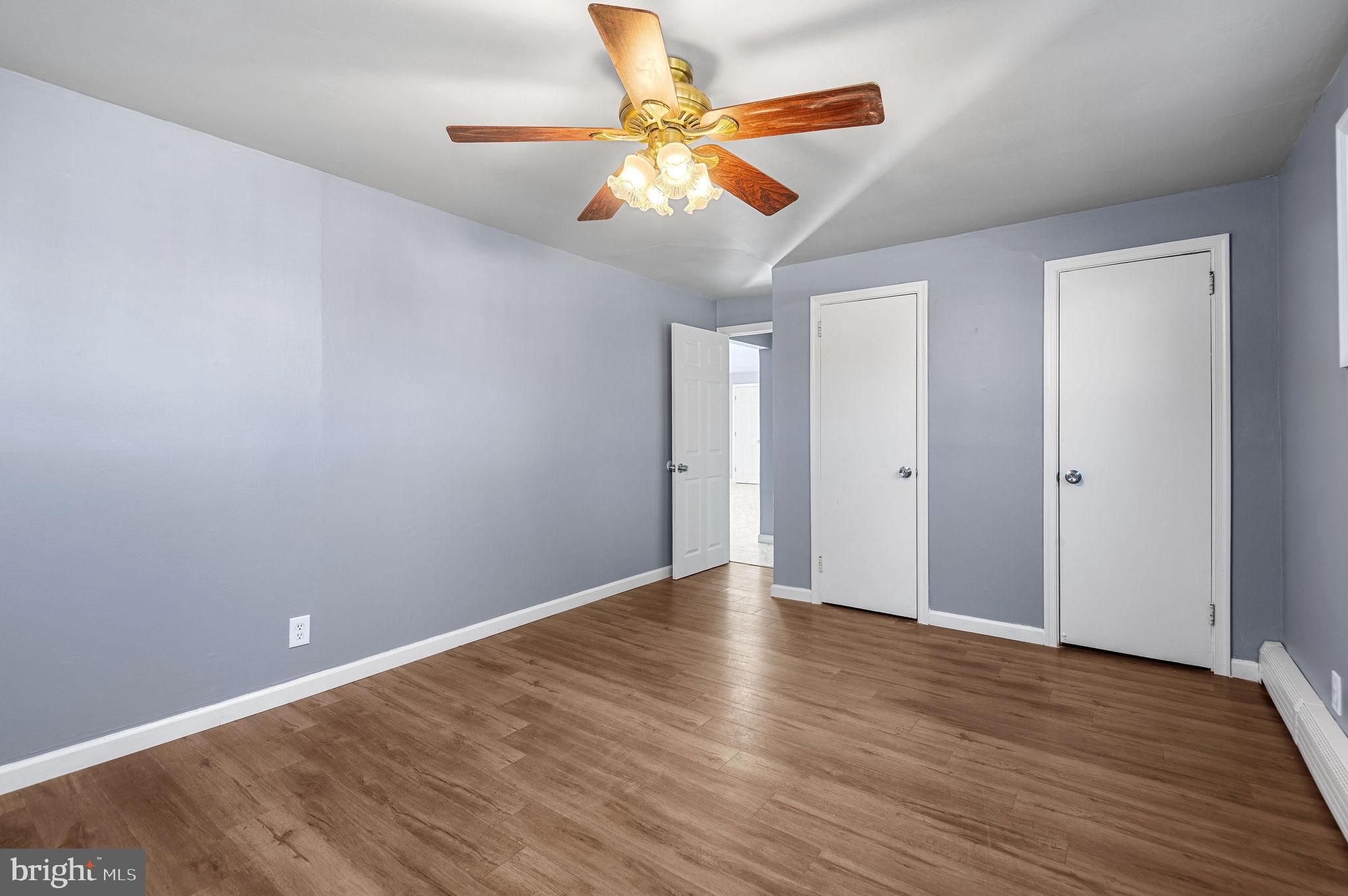 ROSLYN - Residential