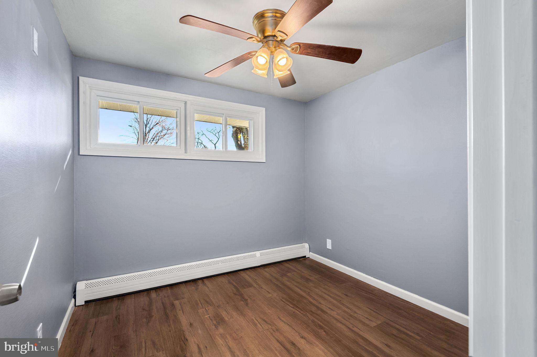 ROSLYN - Residential