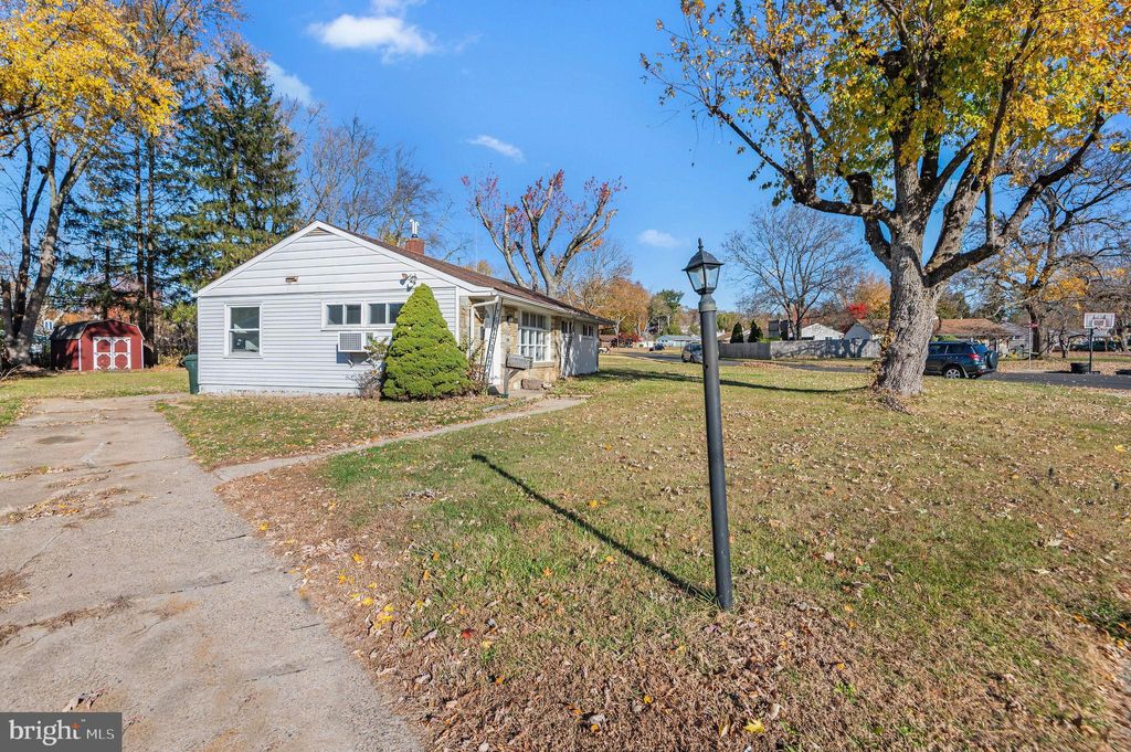 Photo of 2750 Turner Avenue, ABINGTON, PA 19001 (MLS # PAMC2152080)