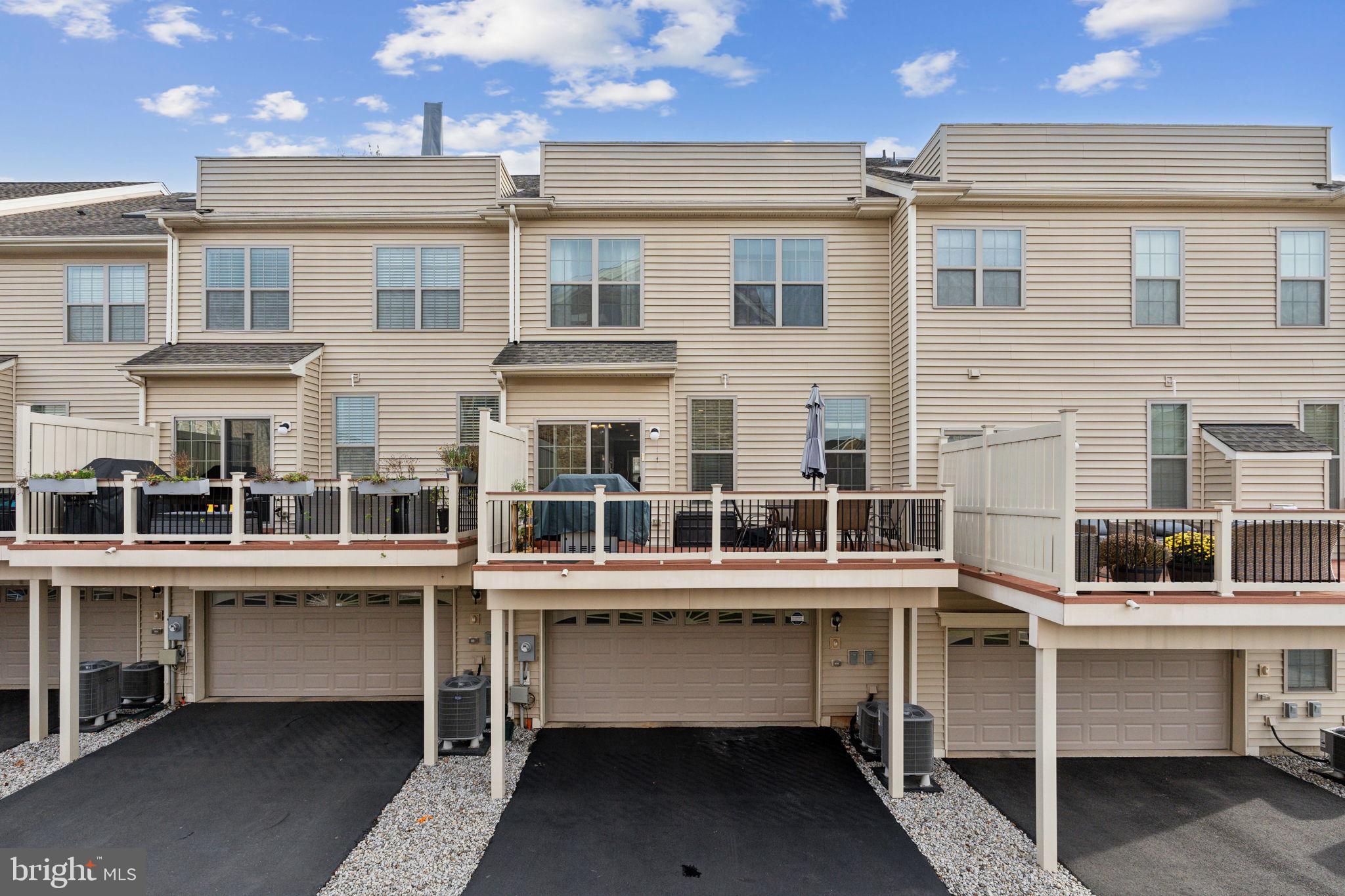 MOOREFIELD STATION - Residential