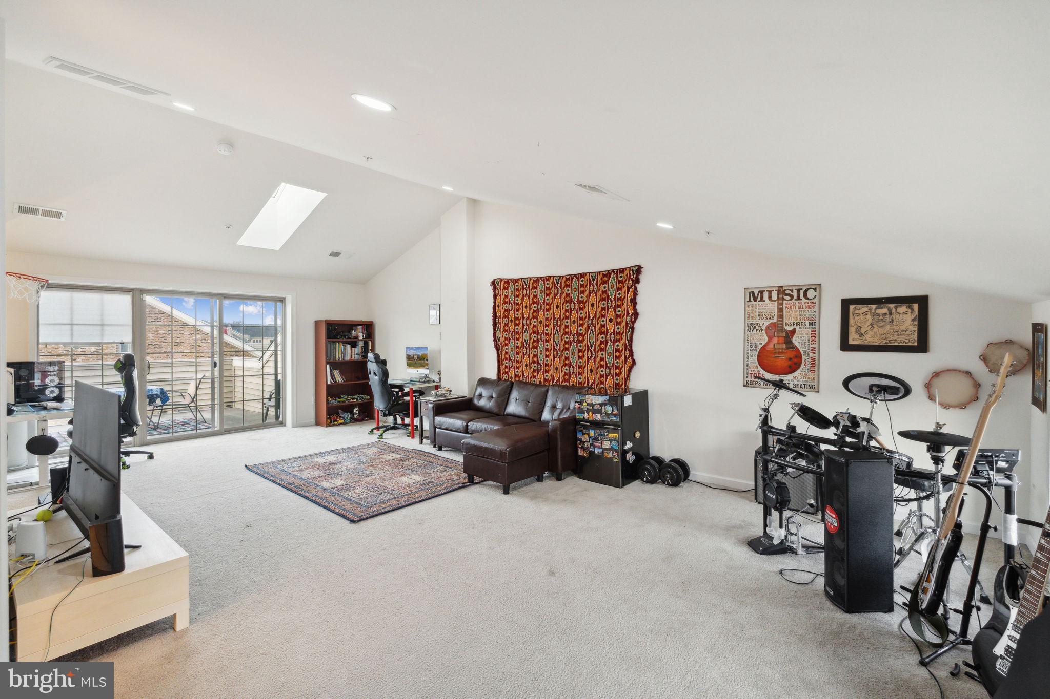 MOOREFIELD STATION - Residential