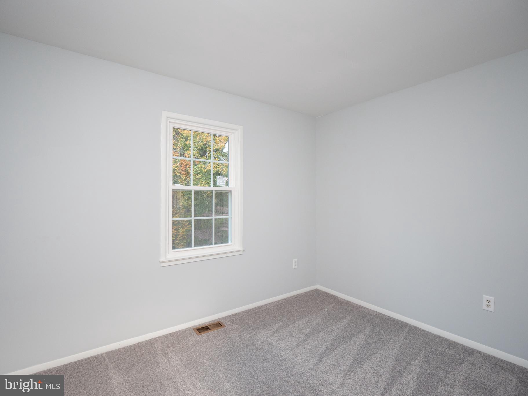 CROFTON COMMONS - Residential