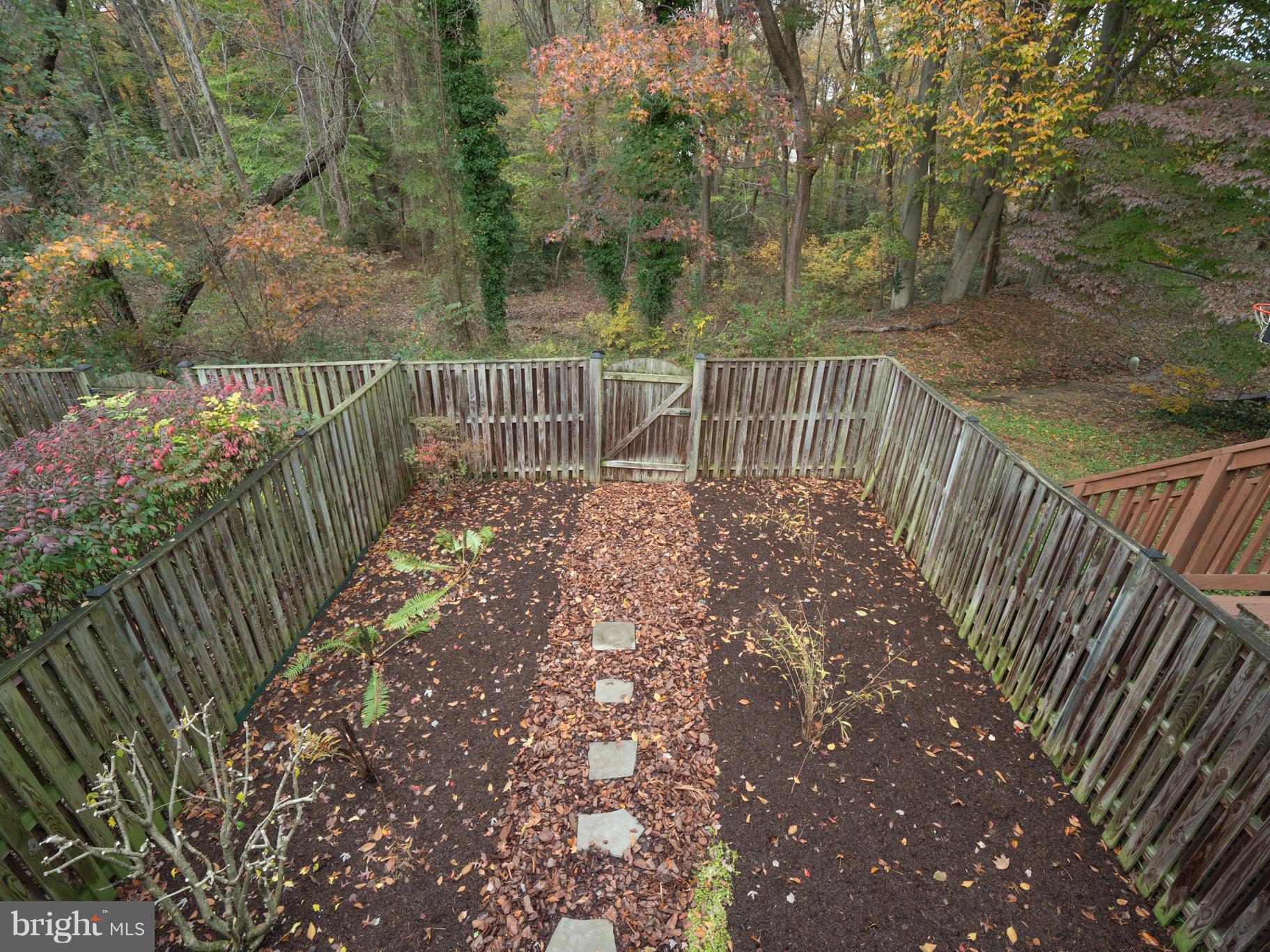 CROFTON COMMONS - Residential