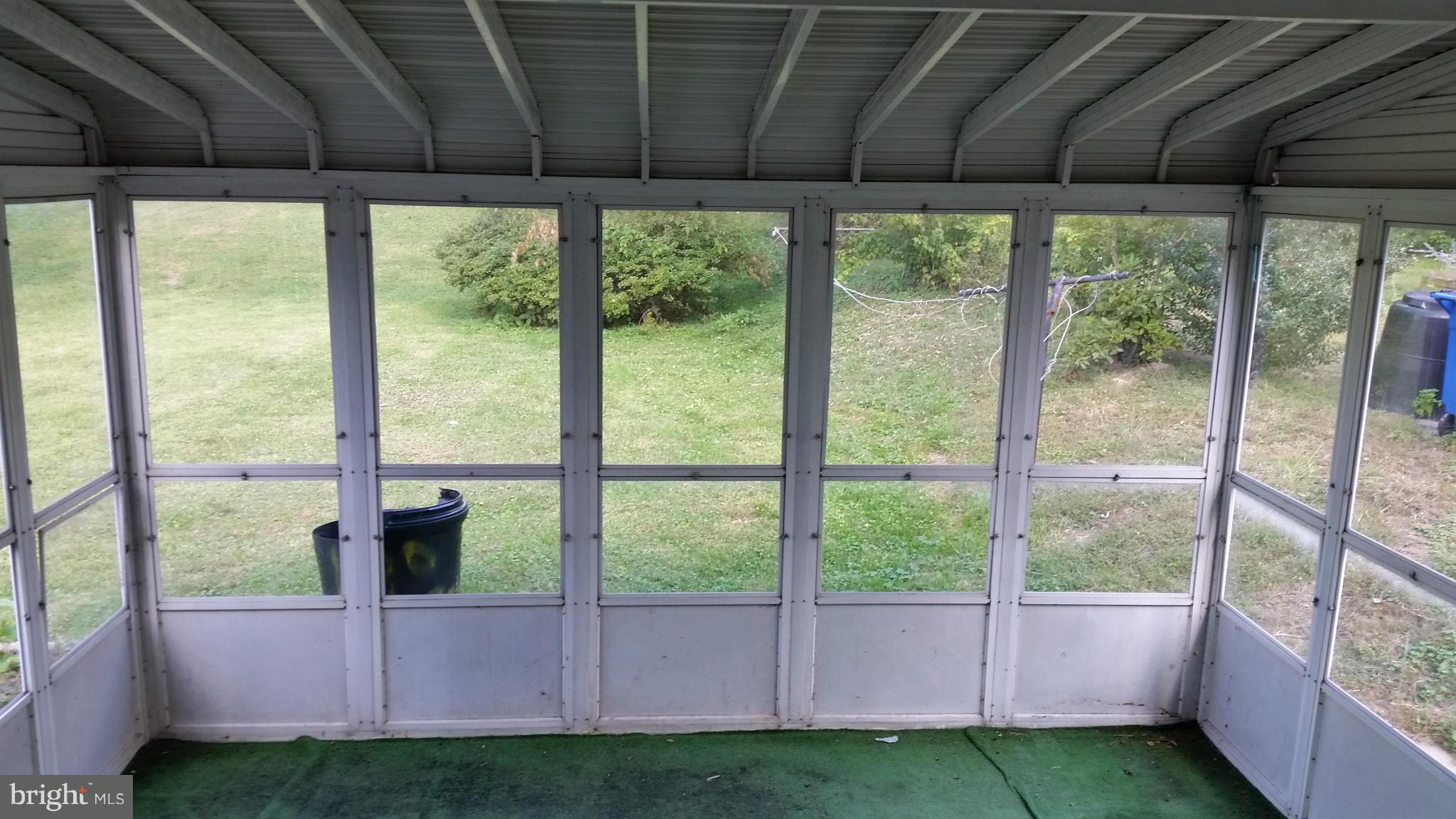 SOMMERS HEIGHTS - Residential