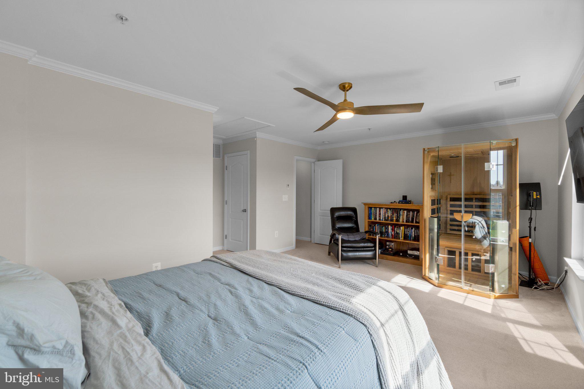 RESERVOIR RIDGE - Residential