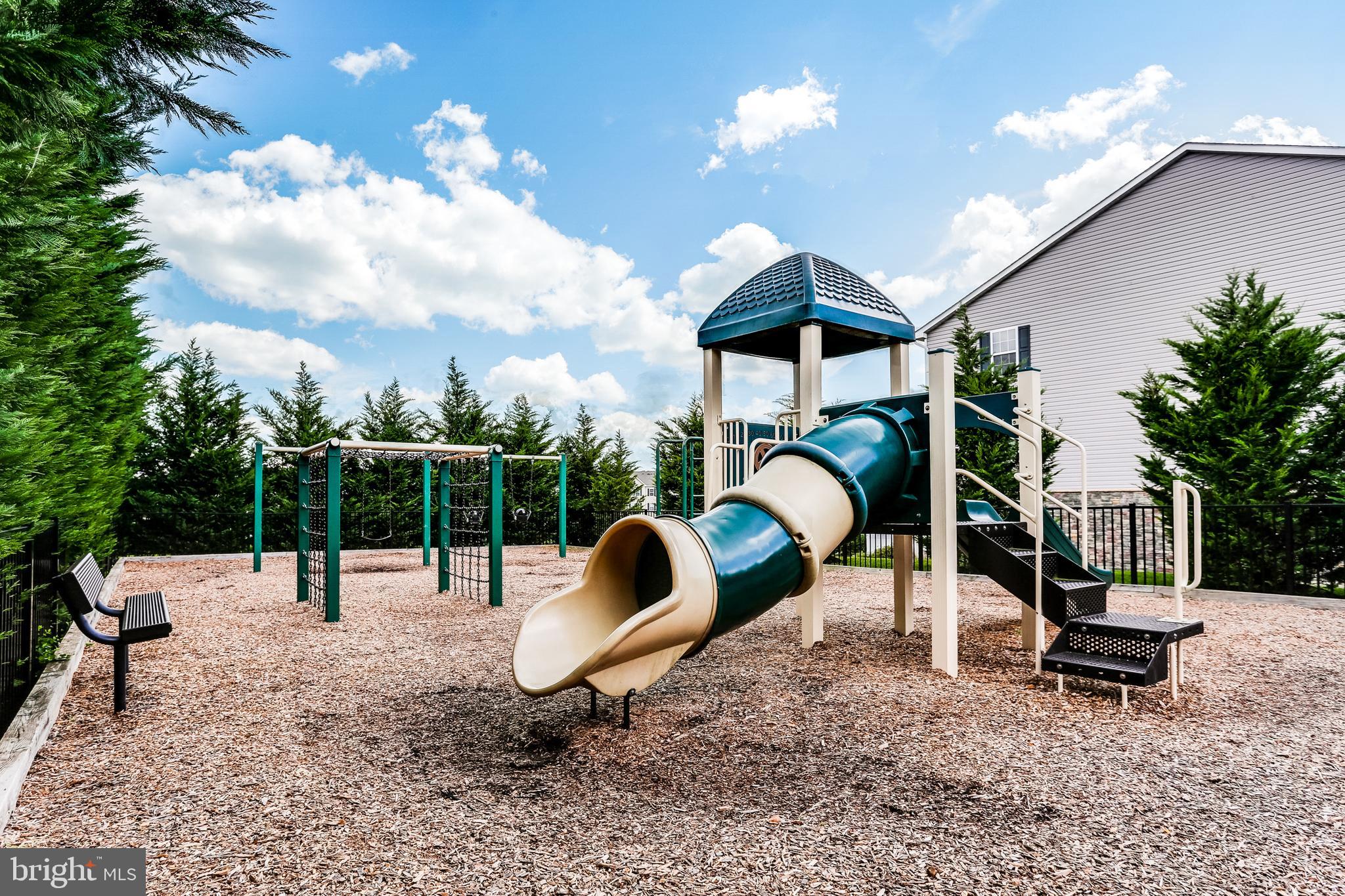 RESERVOIR RIDGE - Residential