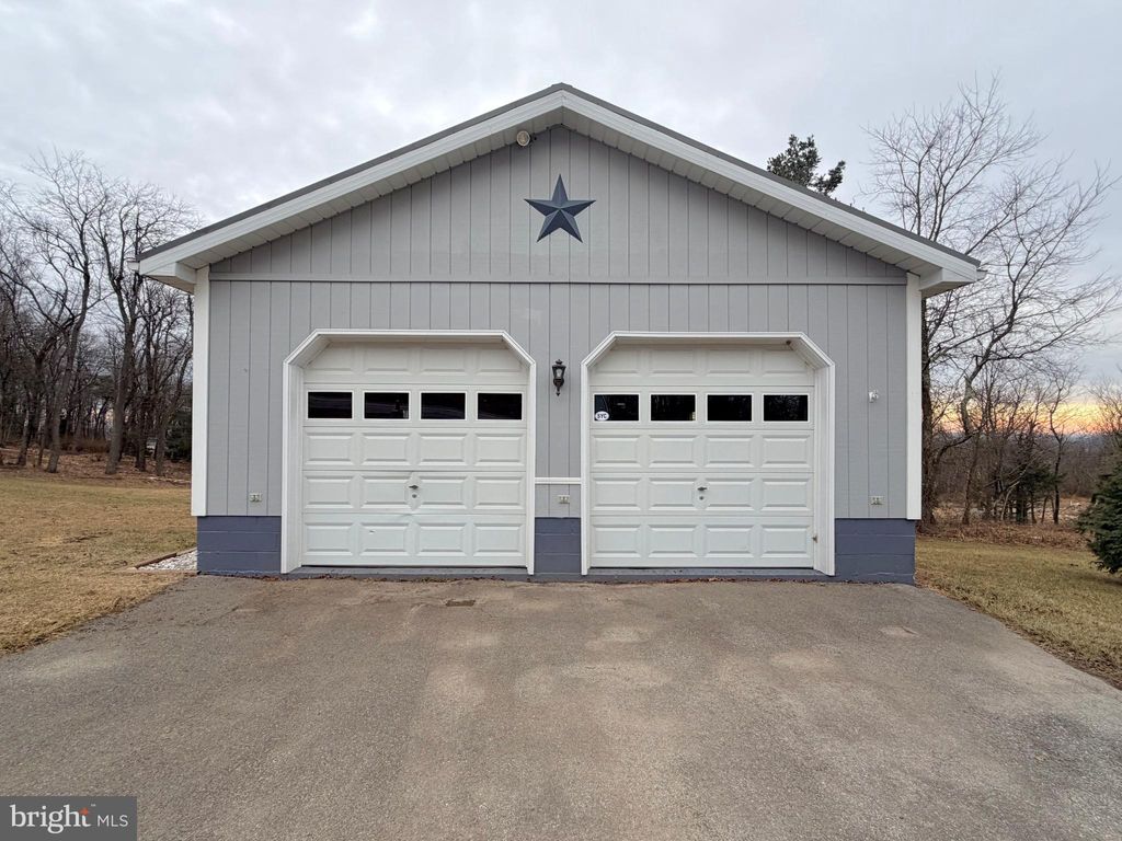 Photo of 184 Aughwick Road, MCCONNELLSBURG, PA 17233 (MLS # PAFU2001954)