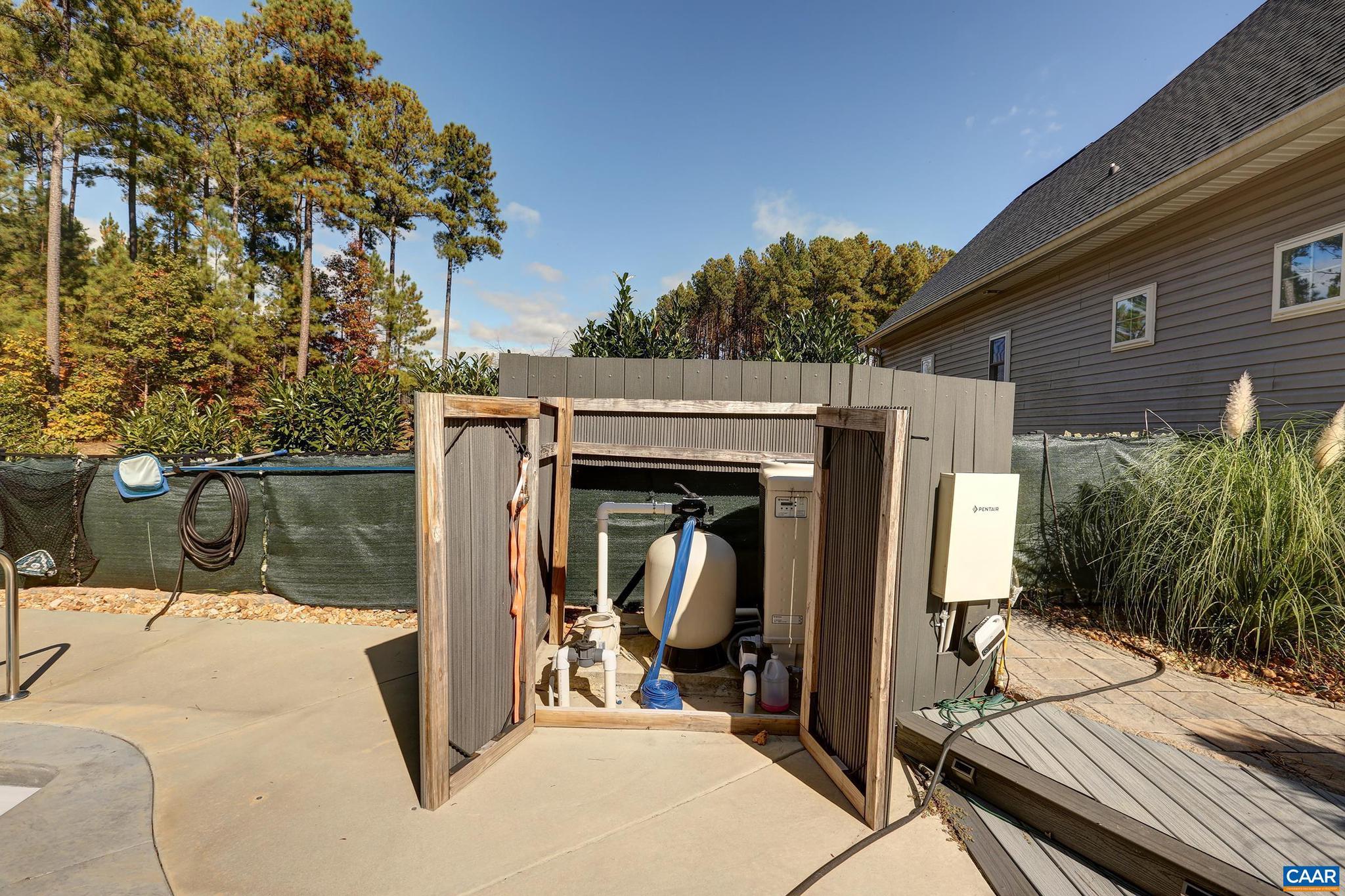 THE WATERS - Residential