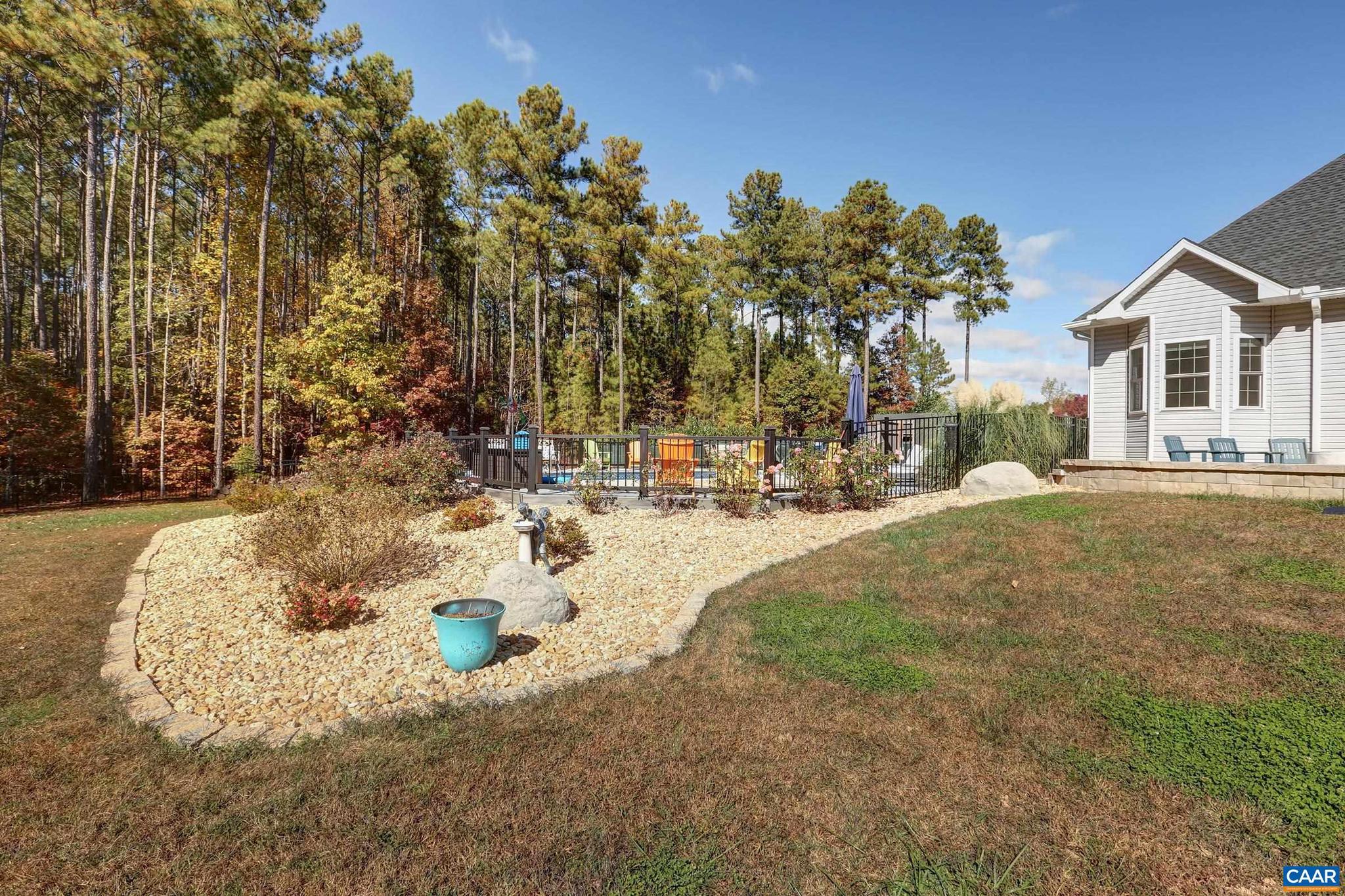 THE WATERS - Residential