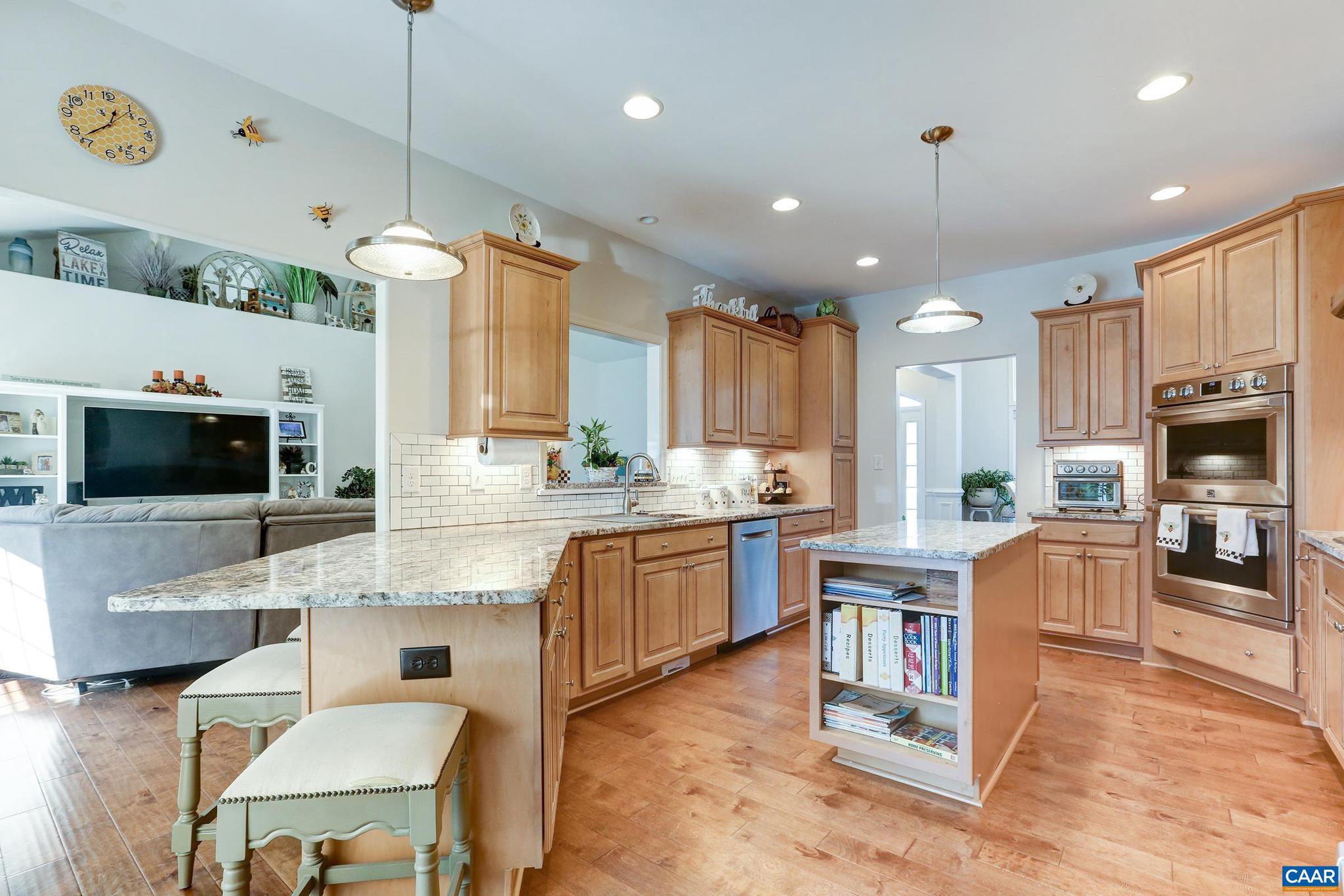 THE WATERS - Residential