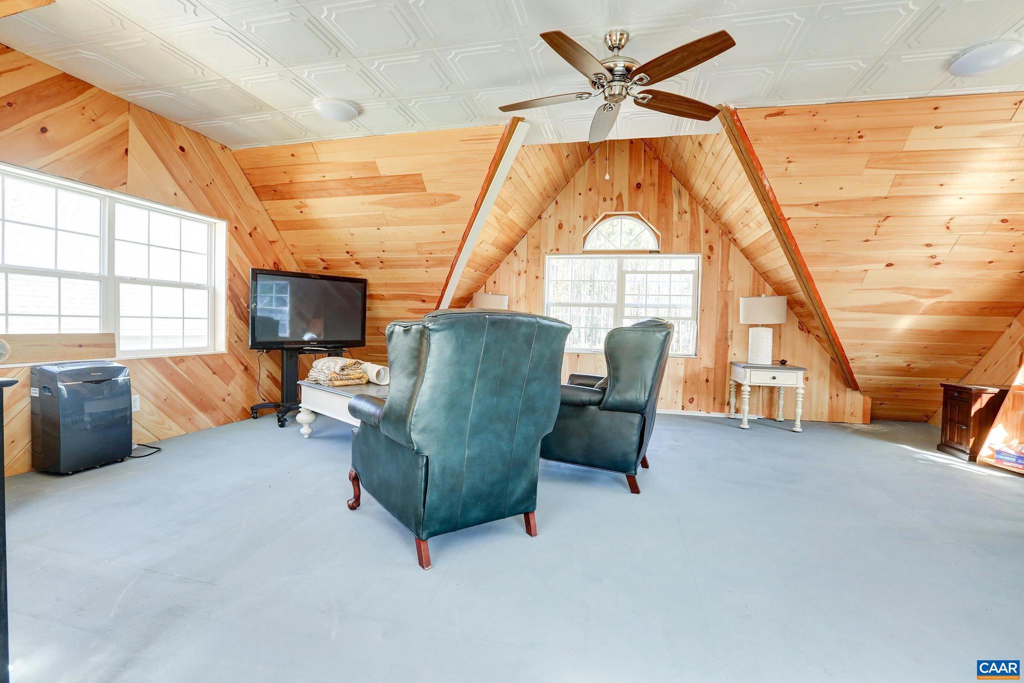 THE WATERS - Residential