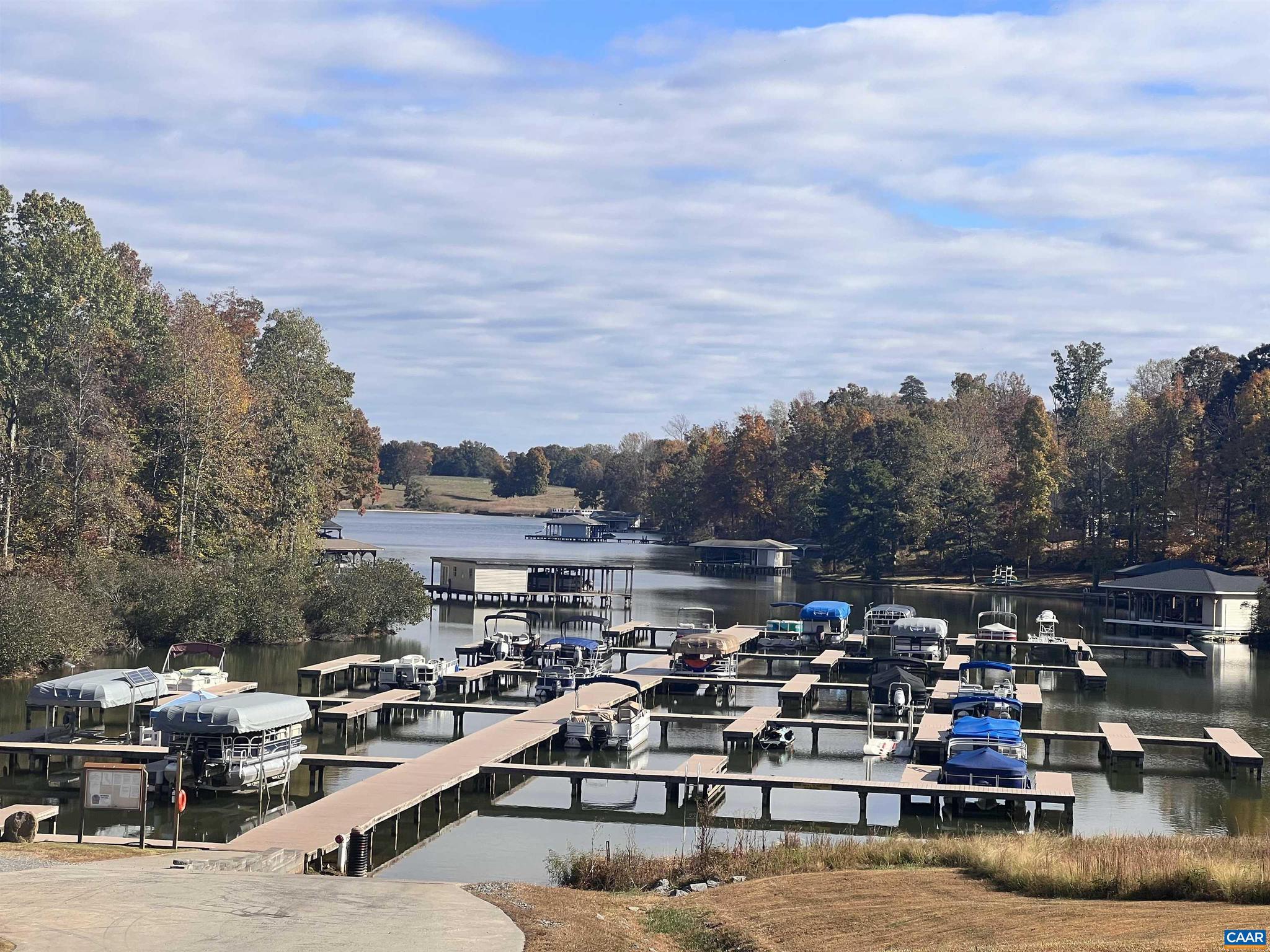 THE WATERS - Residential