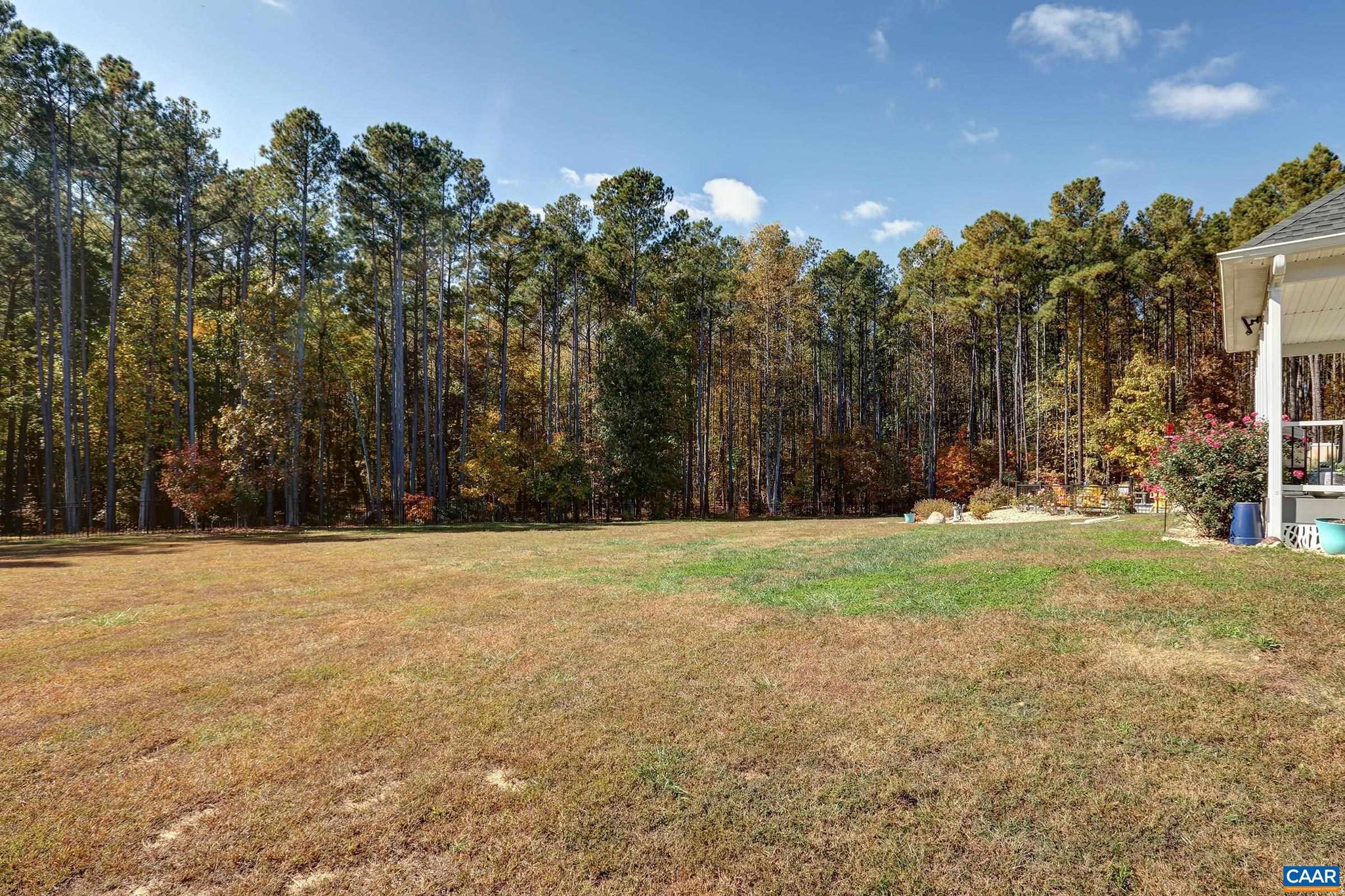 THE WATERS - Residential