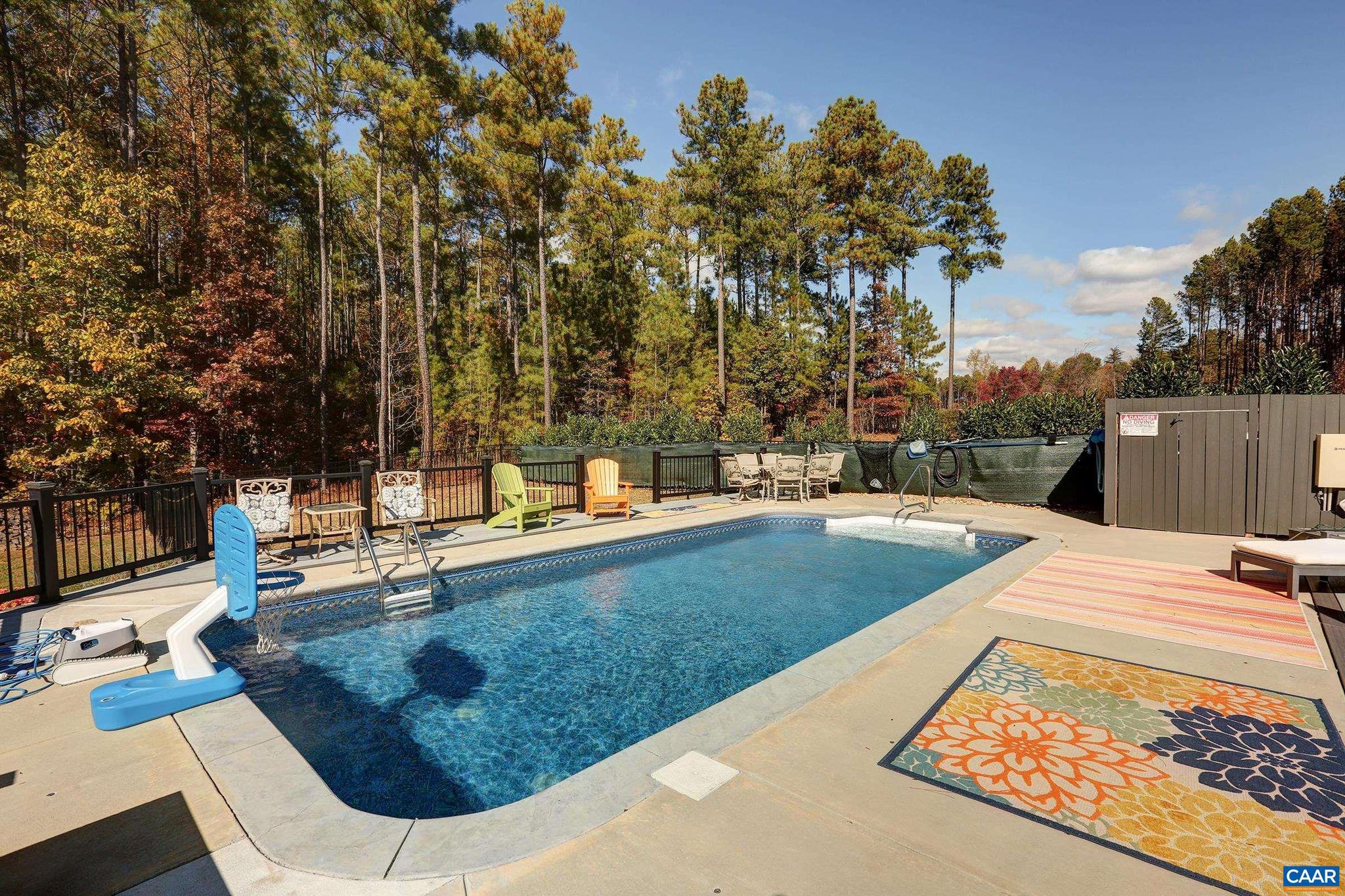 THE WATERS - Residential