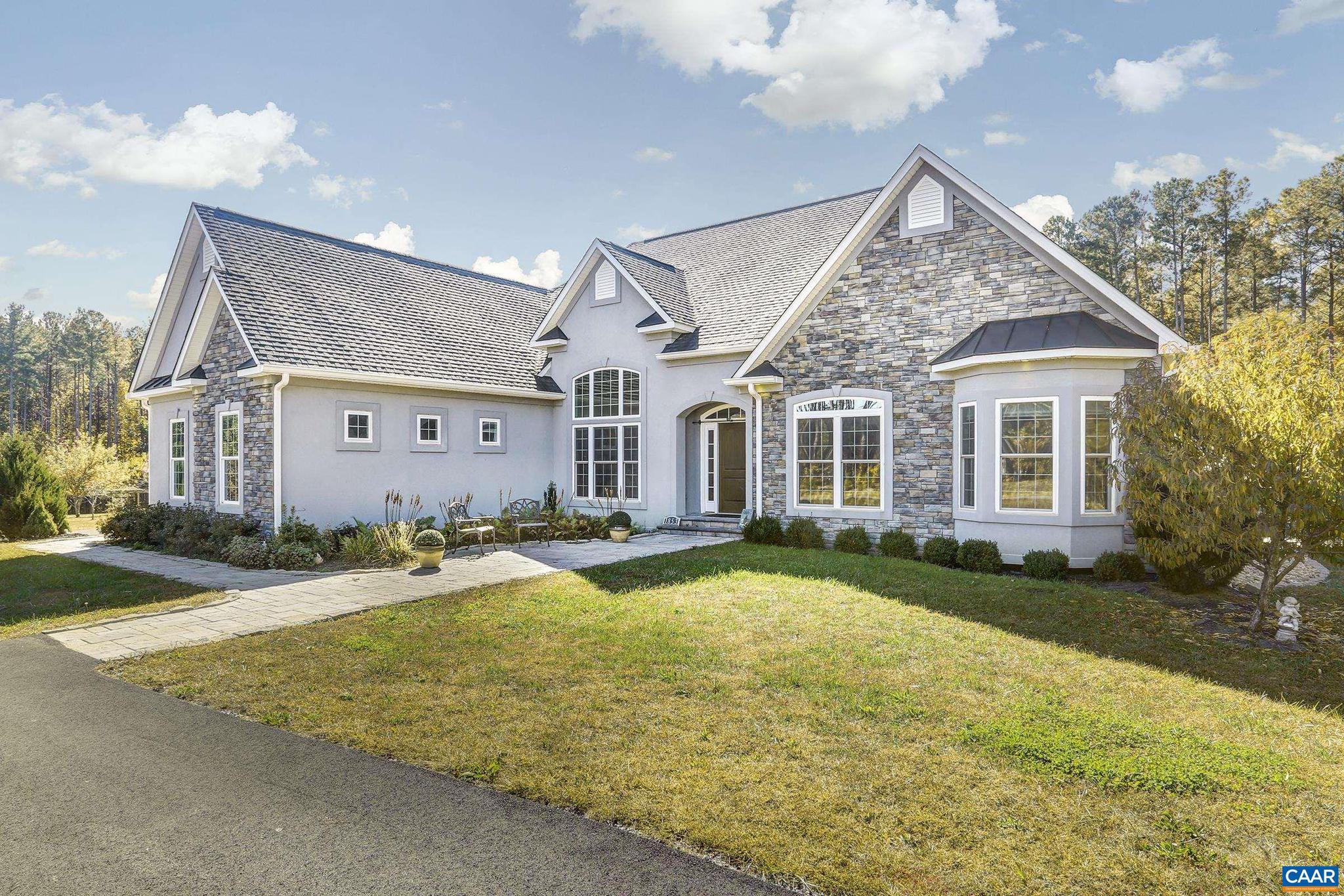 THE WATERS - Residential