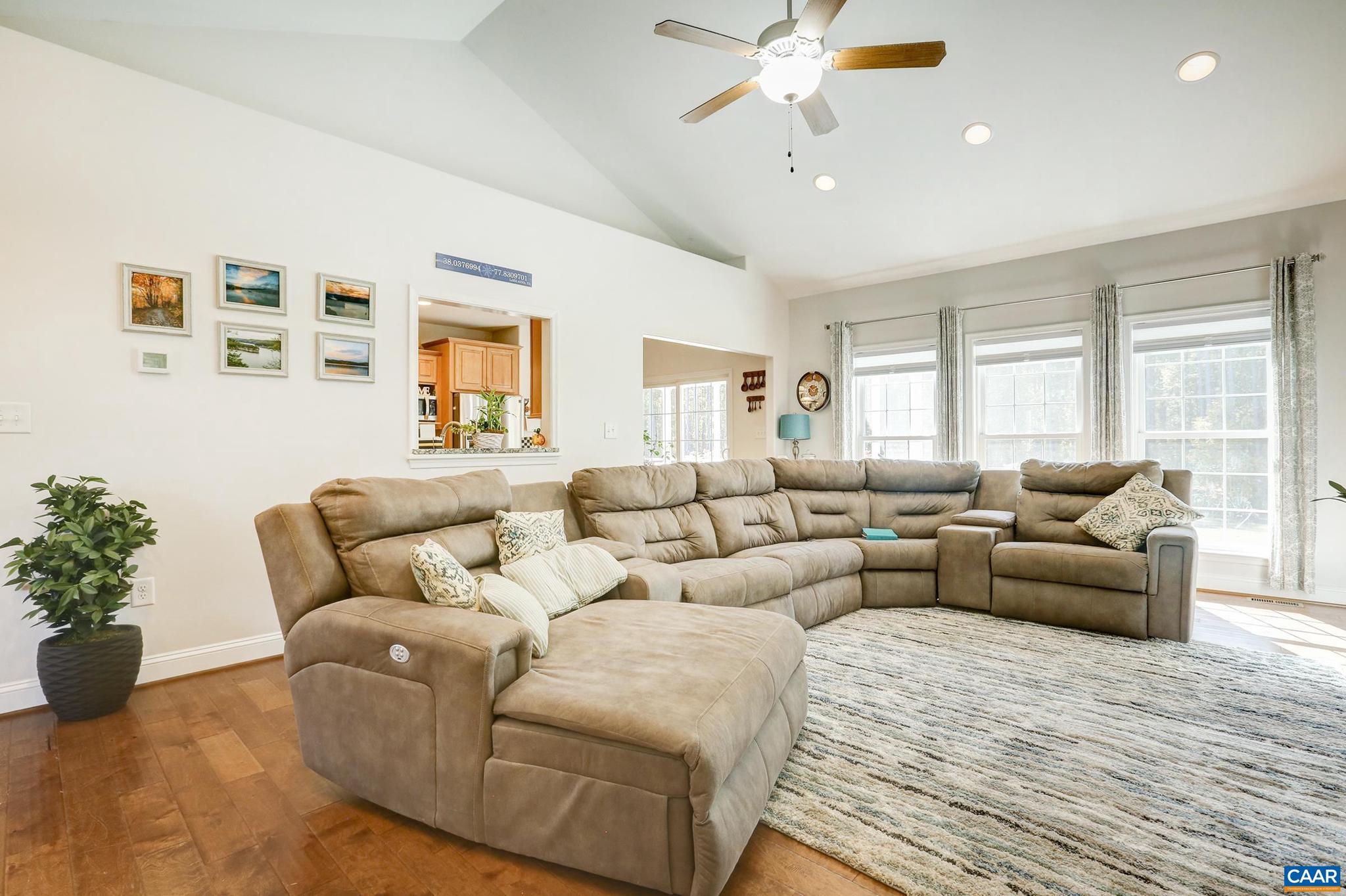 THE WATERS - Residential