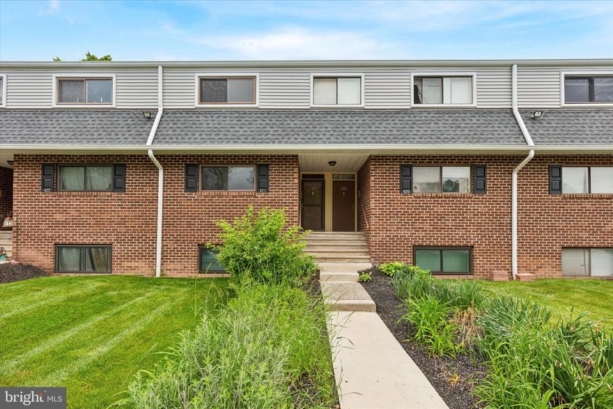 Welcome to 421 Stony Way, a charming 3-bedroom, 2.5-bathroom home nestled in the Stony Creek community. This delightful residence boasts 1228 square feet of living space, offering a cozy and inviting atmosphere for its new owners. As you step inside, you'll be greeted by a well-appointed living room, perfect for relaxing or entertaining guests. The adjacent kitchen is a chef's delight, featuring modern appliances, ample counter space, and plenty of storage for all your culinary needs. The dining area is conveniently located nearby, creating a seamless flow for everyday dining or special gatherings. The primary bedroom is a peaceful retreat, complete with generous closet space and an en-suite bathroom for added privacy and convenience. Two additional bedrooms provide versatility for a home office, guest room, or whatever best suits your lifestyle. The second bathroom is thoughtfully designed and easily accessible from the common areas and bedrooms. Outside, the property offers a total lot size of 1228 square feet, providing a low-maintenance outdoor space for enjoying the fresh air or creating your own garden oasis. The neighborhood is known for its friendly community and convenient location, offering easy access to nearby amenities and attractions. Don't miss the opportunity to make this lovely residence your new home sweet home. Schedule a showing today and envision the possibilities that await in this wonderful property at 421 Stony Way.