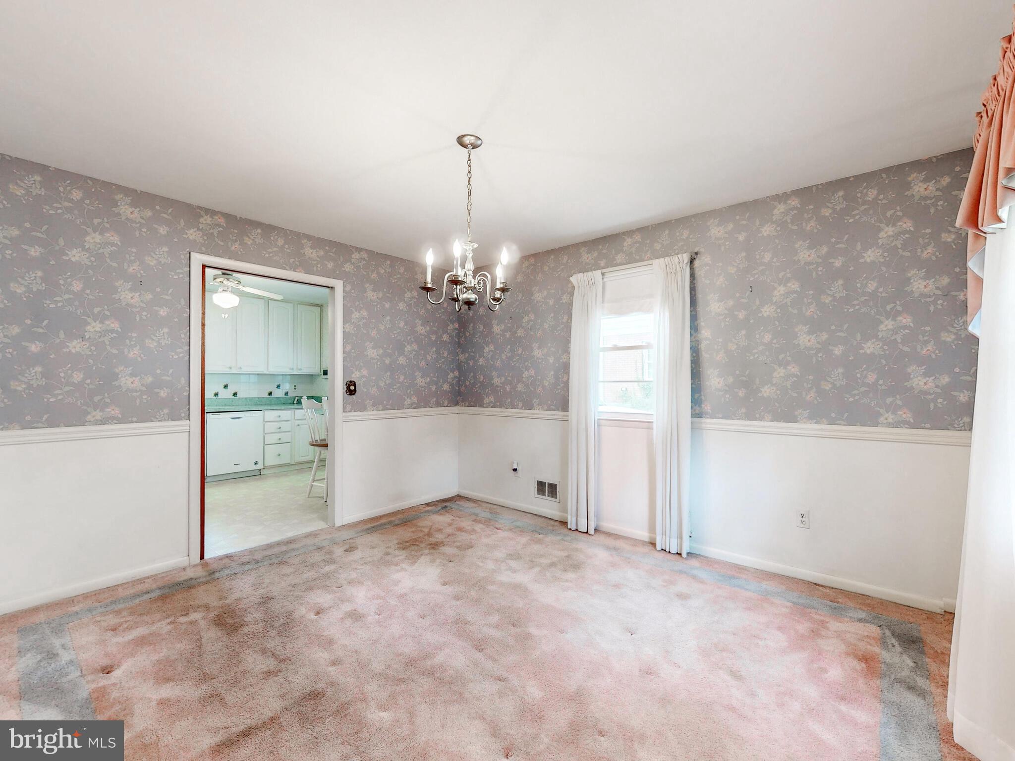 VILLA VUE EAST - Residential