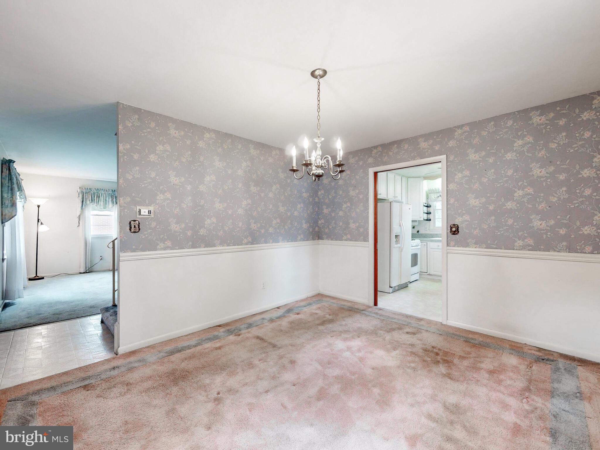 VILLA VUE EAST - Residential