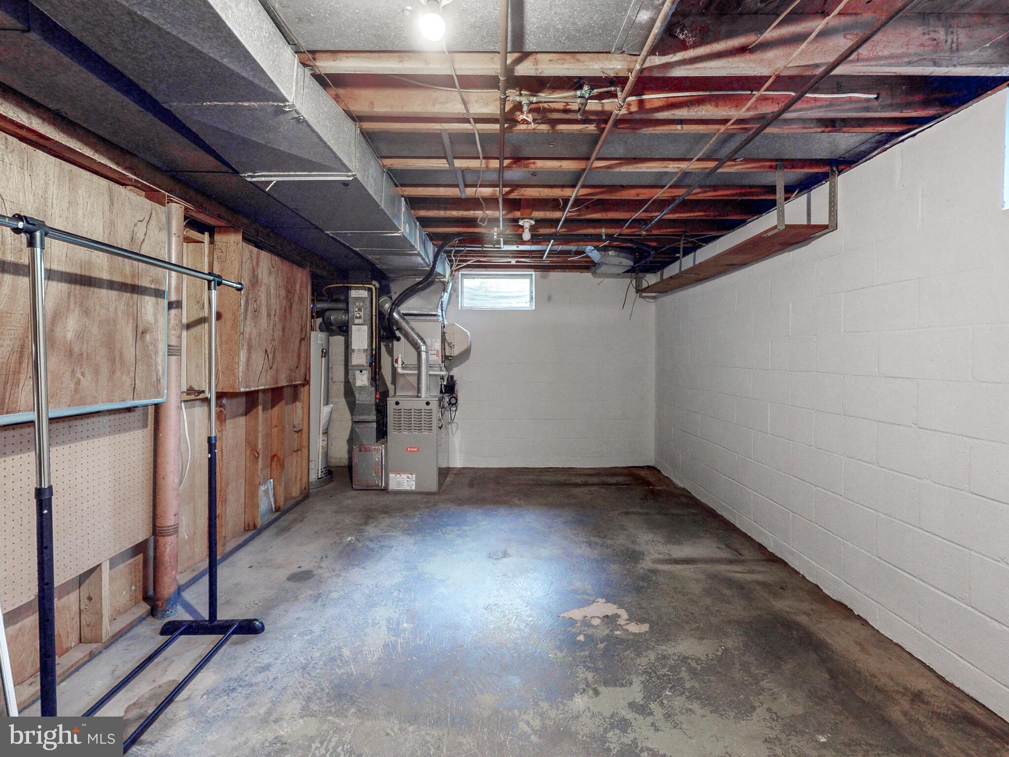 VILLA VUE EAST - Residential