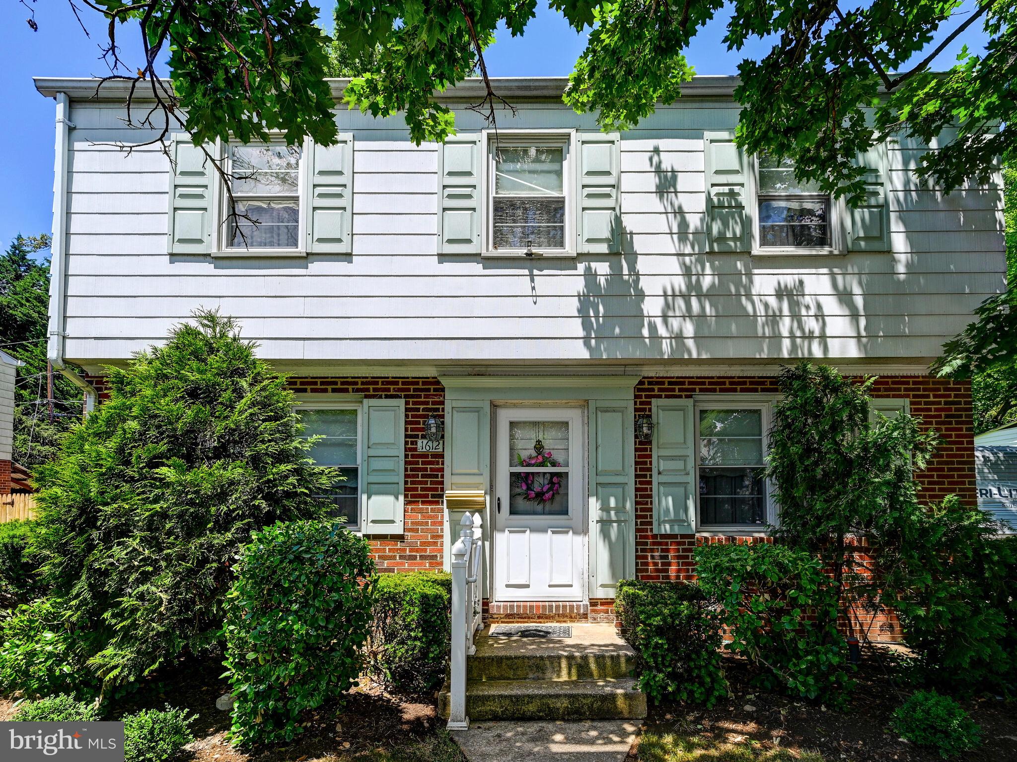 VILLA VUE EAST - Residential