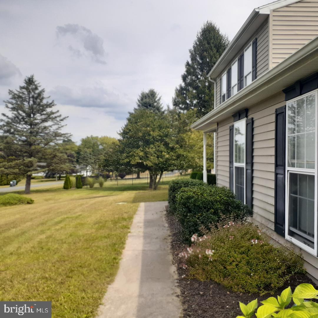 30 MEADOW BROOK DRIVE