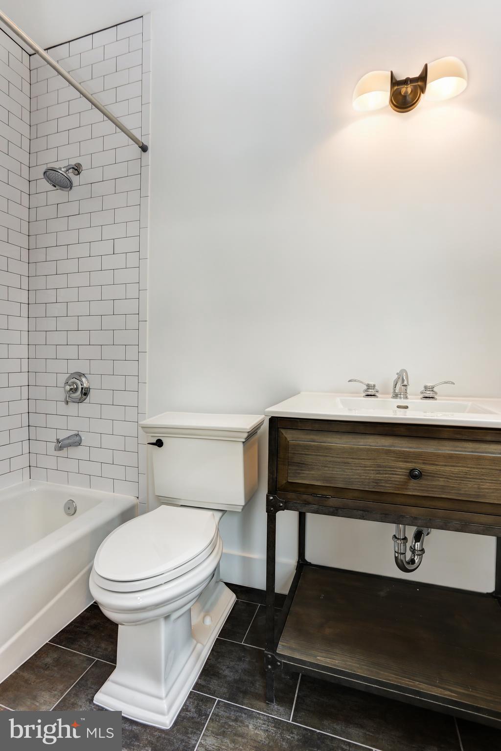 DEL RAY - Residential