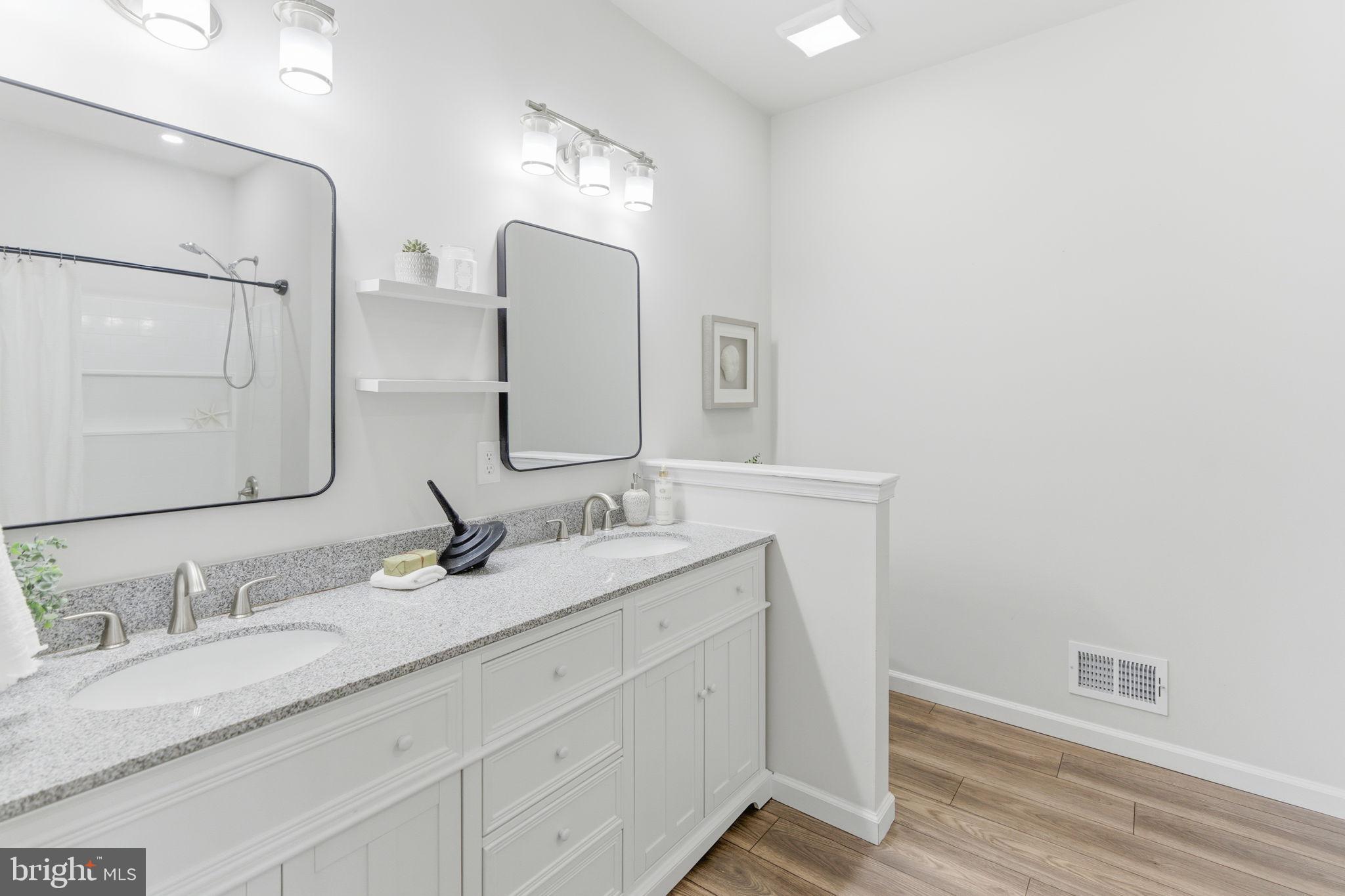 SHENANWOOD - Residential