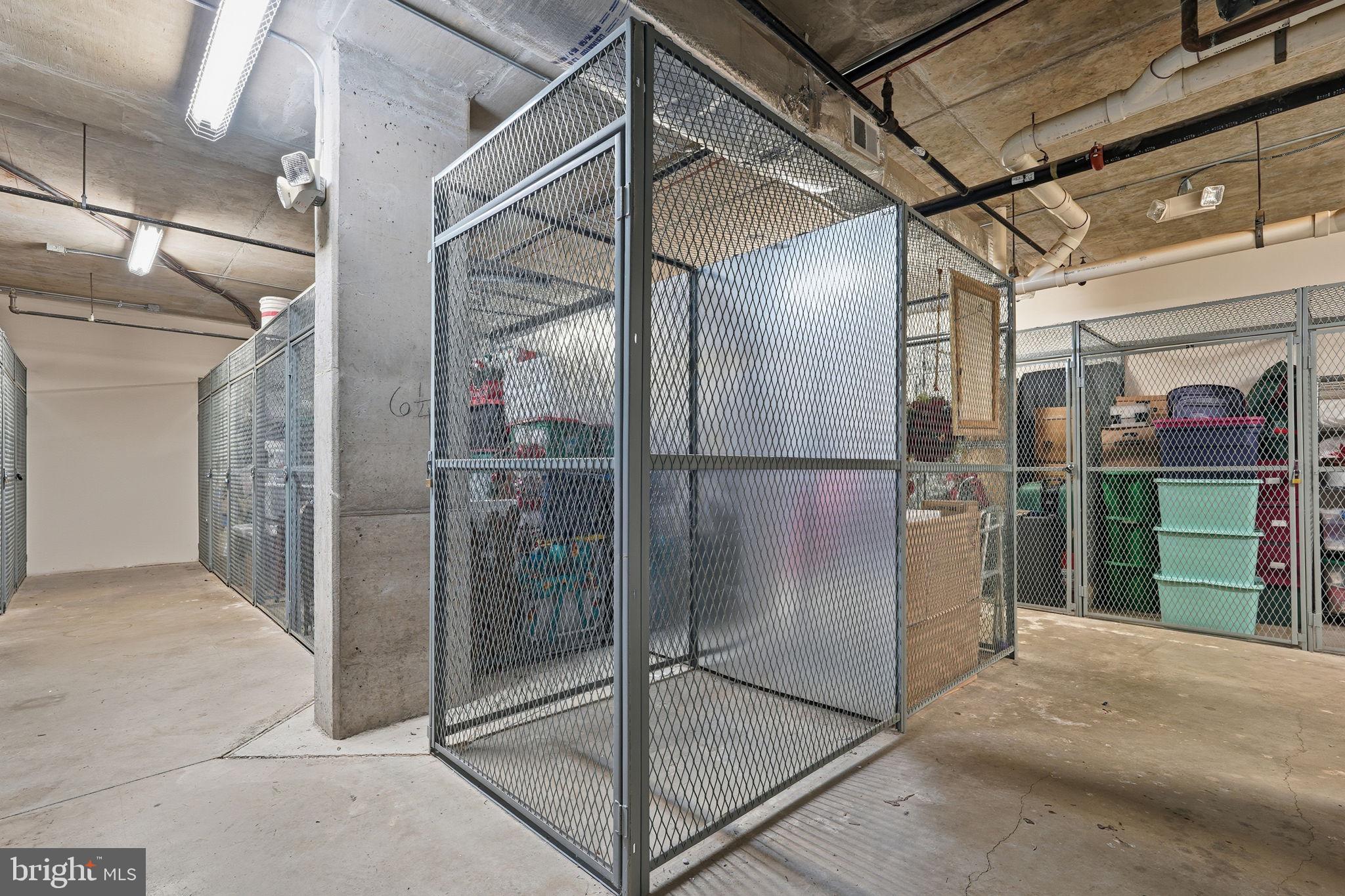 SUFFIELD MEADOWS - Residential