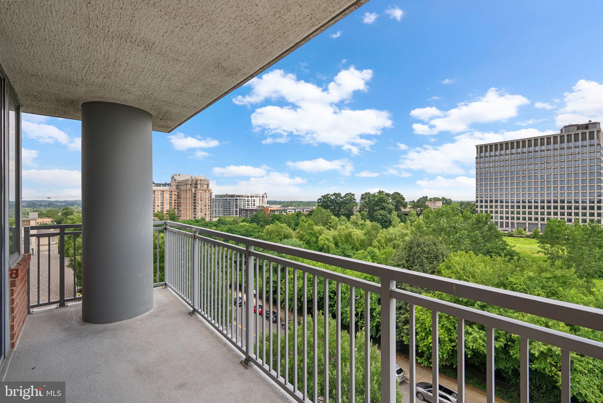 GALLERY AT WHITE FLINT - Residential Lease