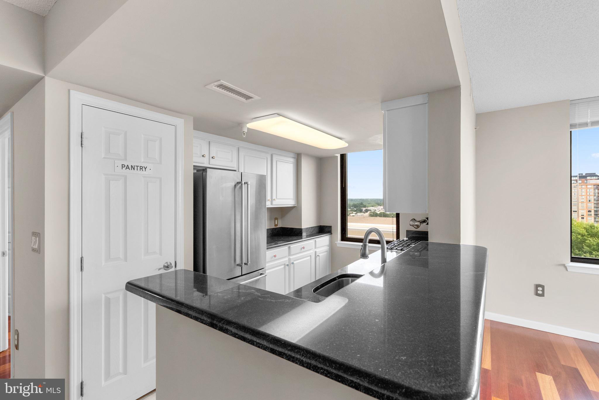 GALLERY AT WHITE FLINT - Residential Lease