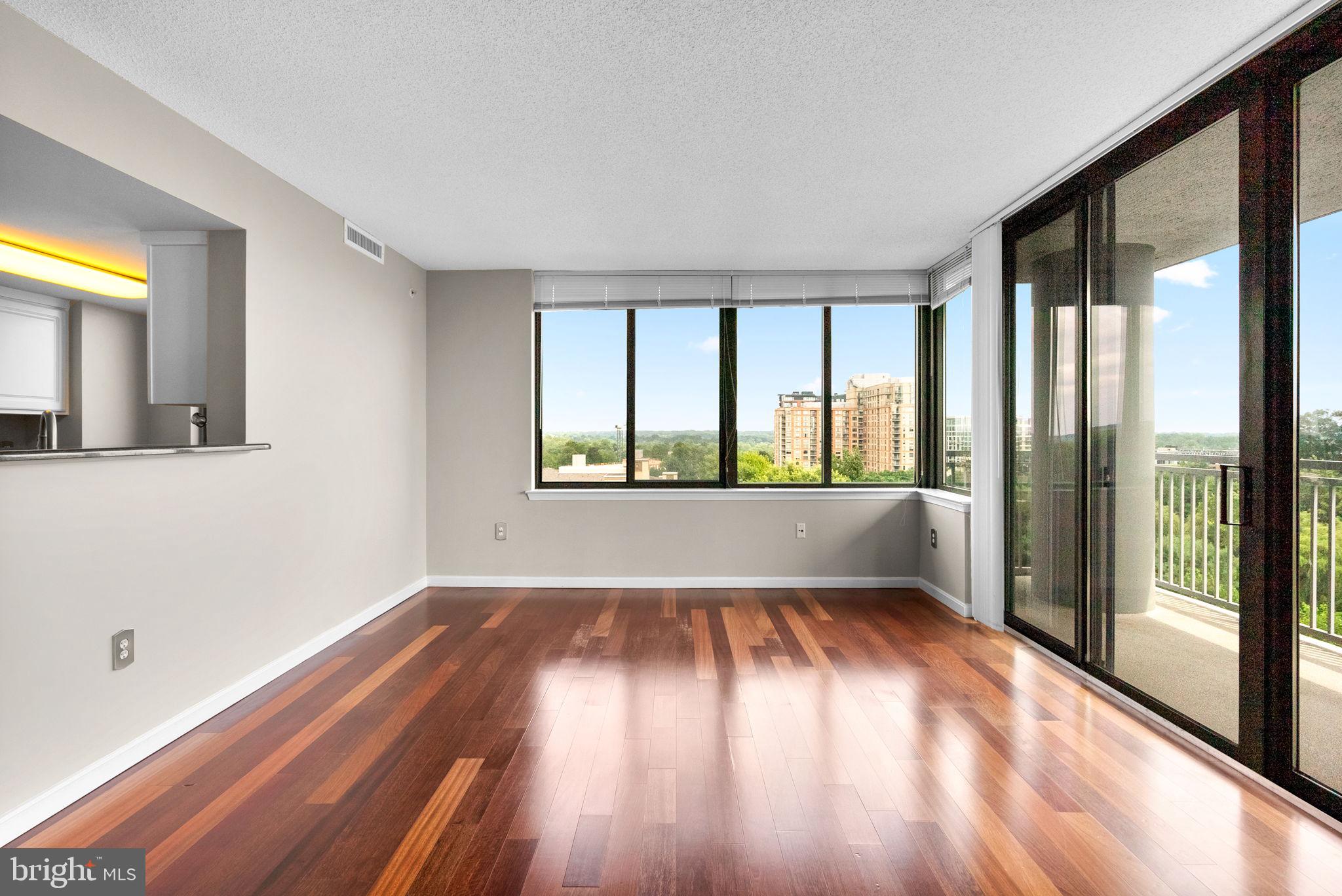 GALLERY AT WHITE FLINT - Residential Lease