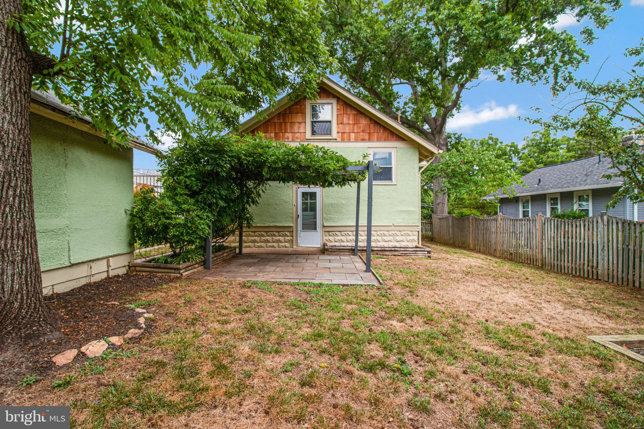 COLUMBIA HEIGHTS - Residential