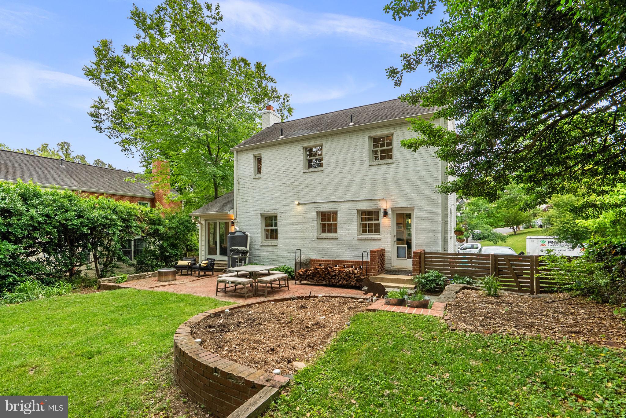 GLEN MAR PARK - Residential