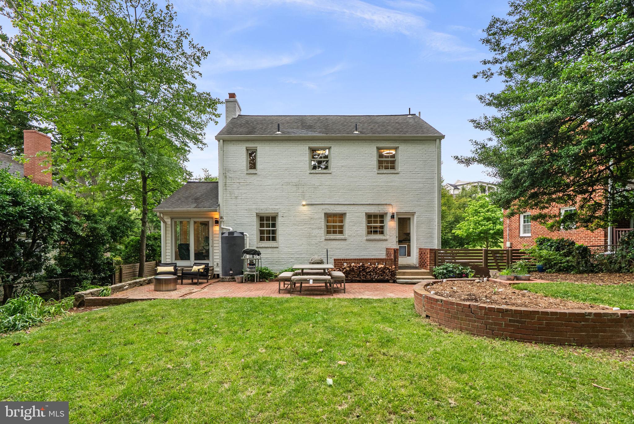 GLEN MAR PARK - Residential