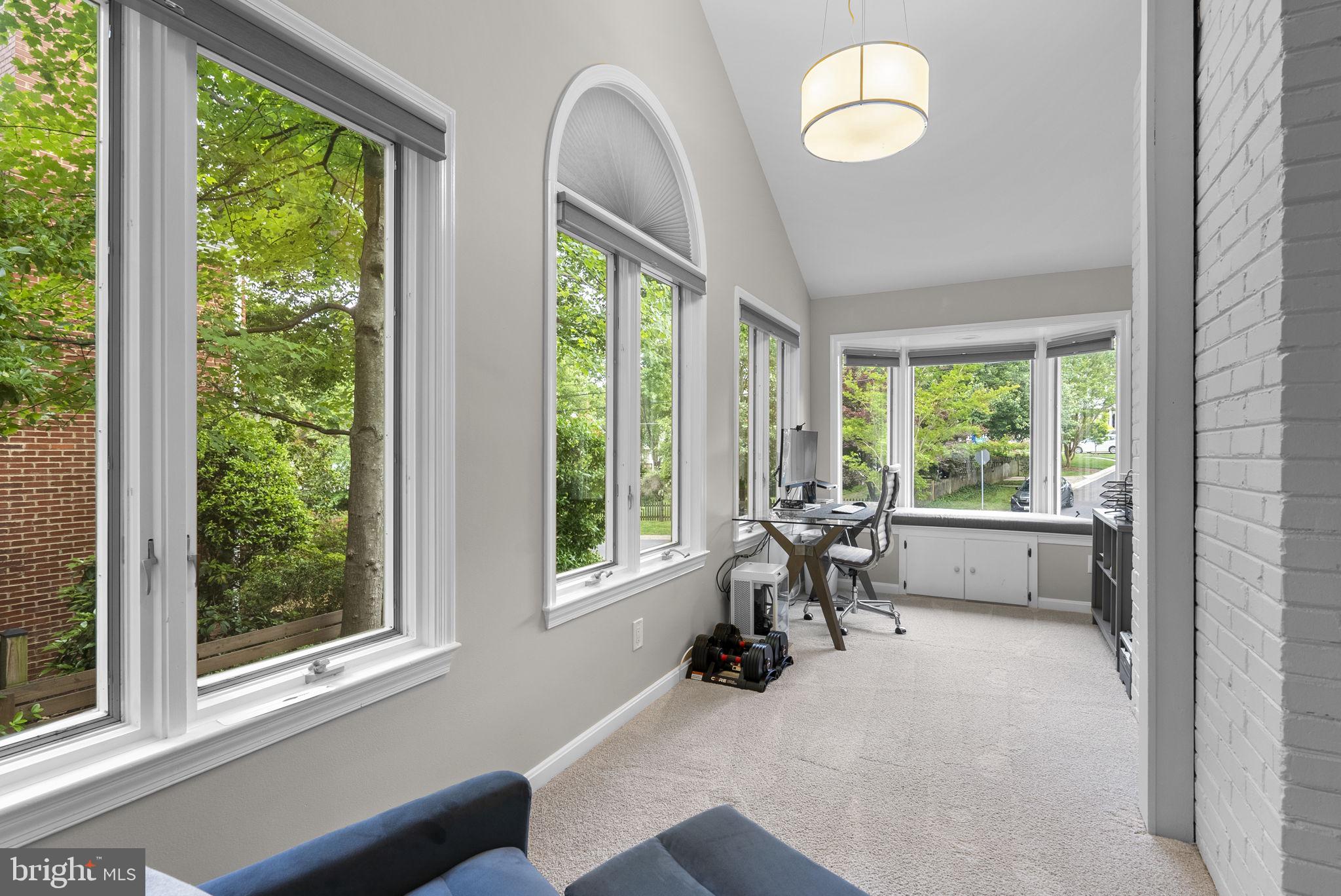 GLEN MAR PARK - Residential