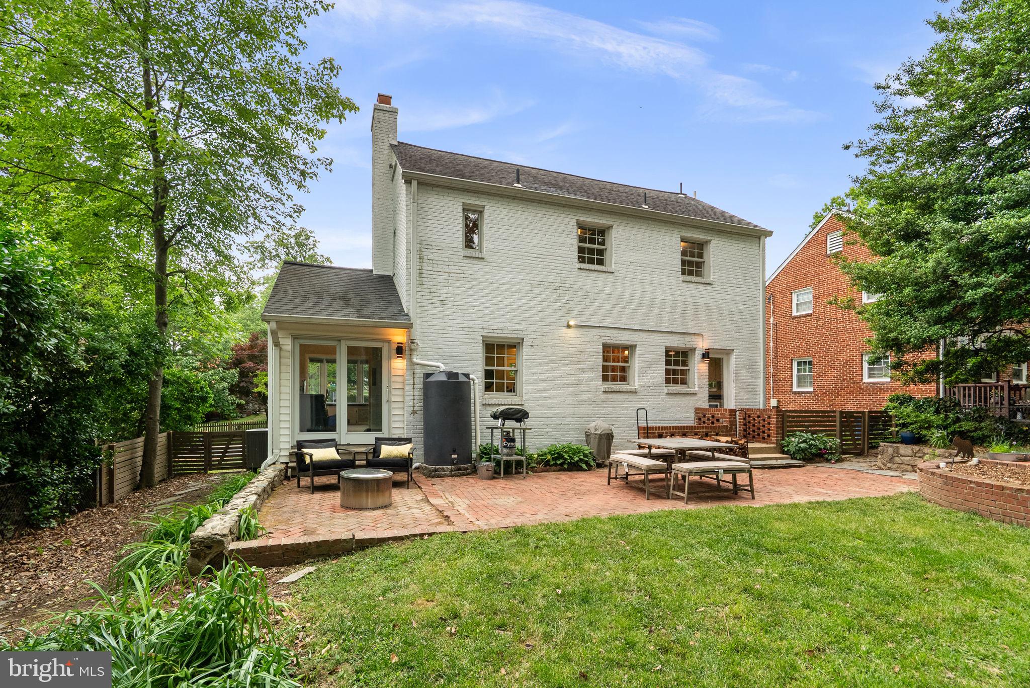 GLEN MAR PARK - Residential