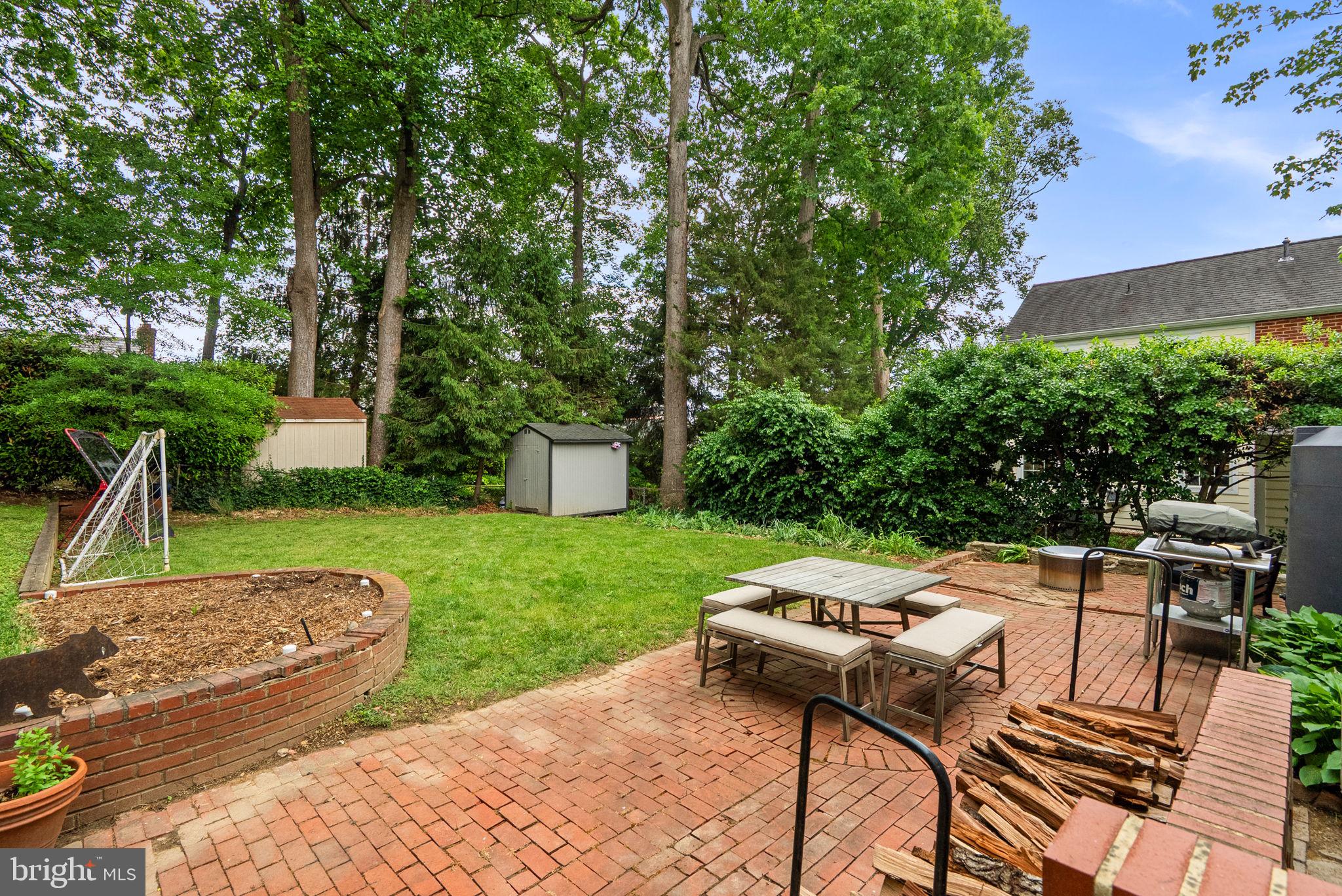GLEN MAR PARK - Residential
