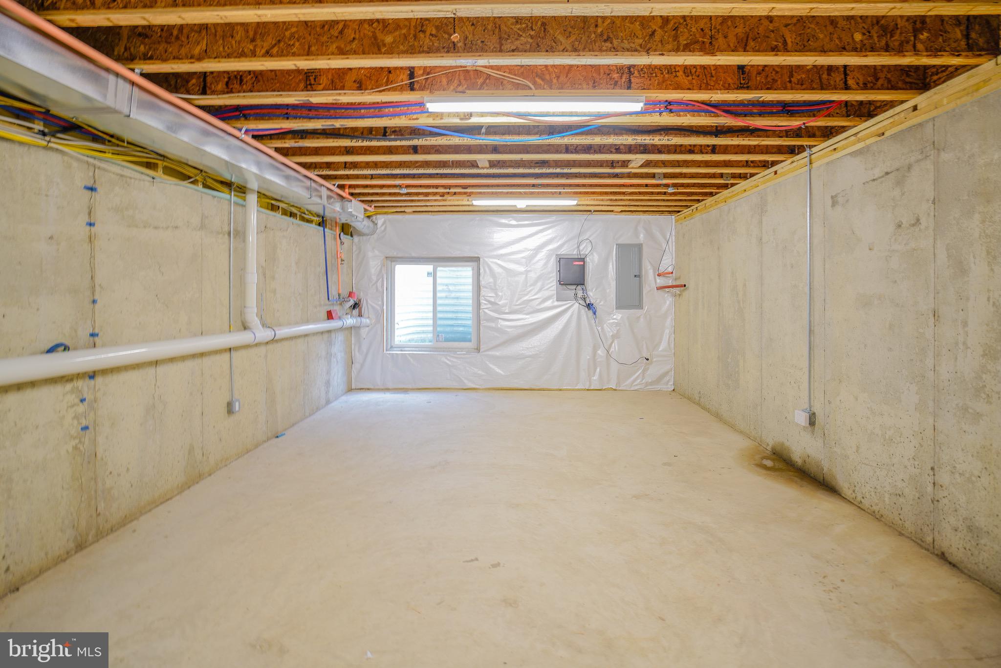 OLDE KENSINGTON - Residential Lease